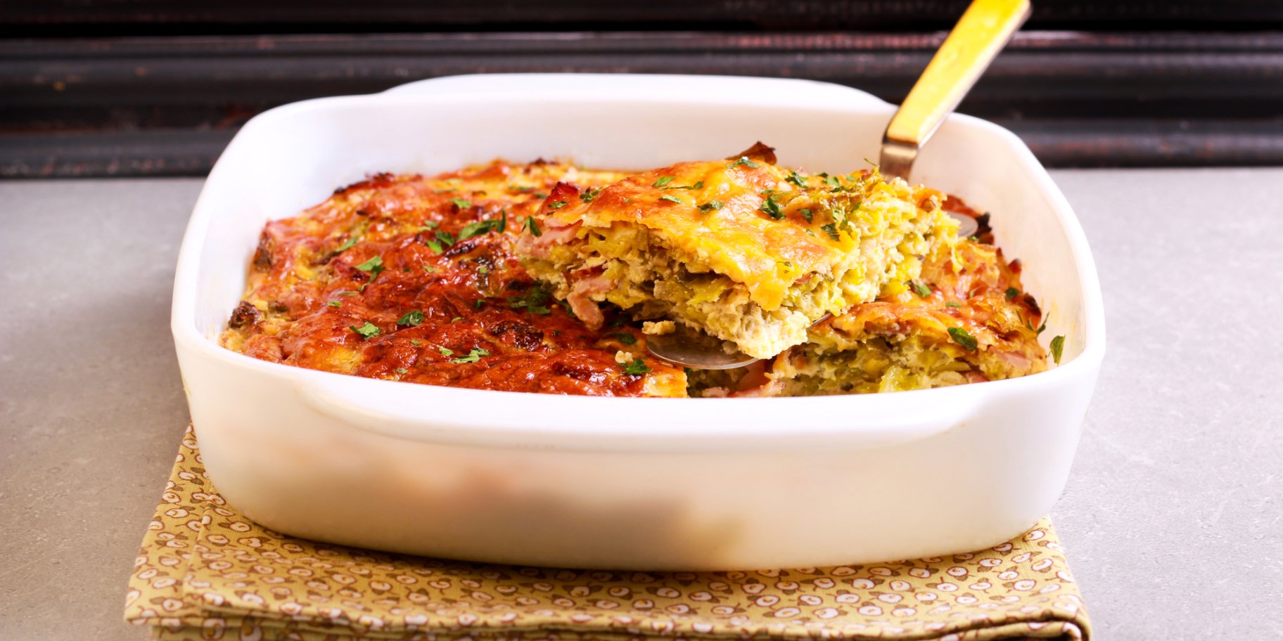 Запіканка з капустою, рисом і фаршем