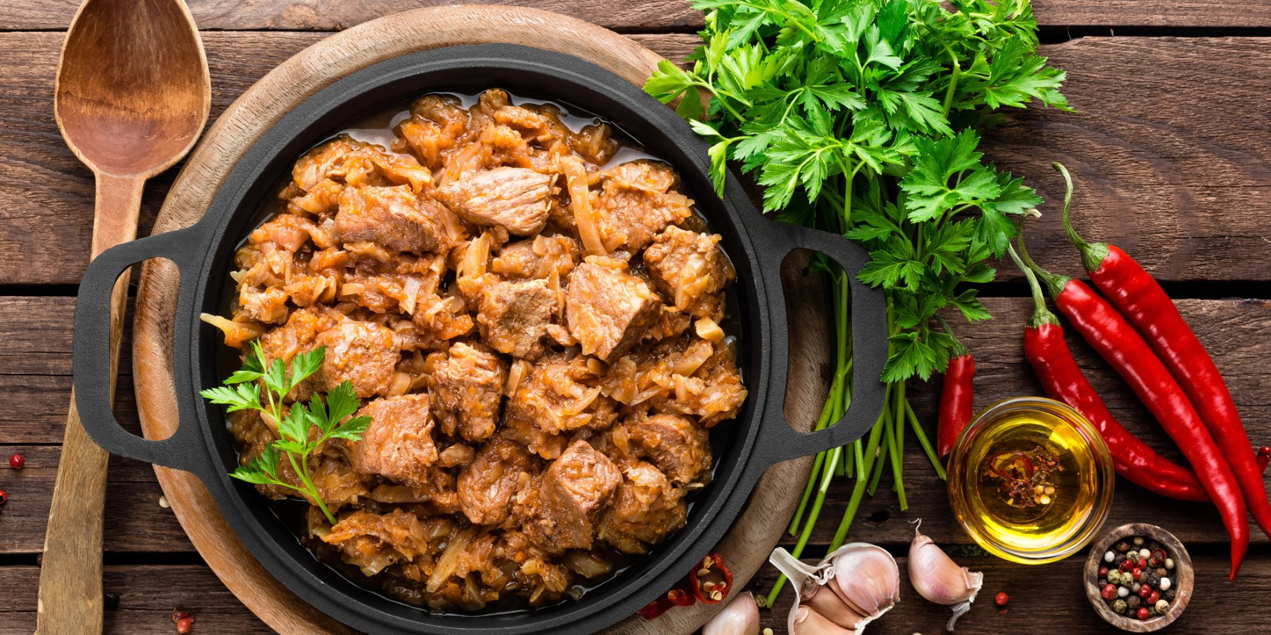 Молода капуста з куркою