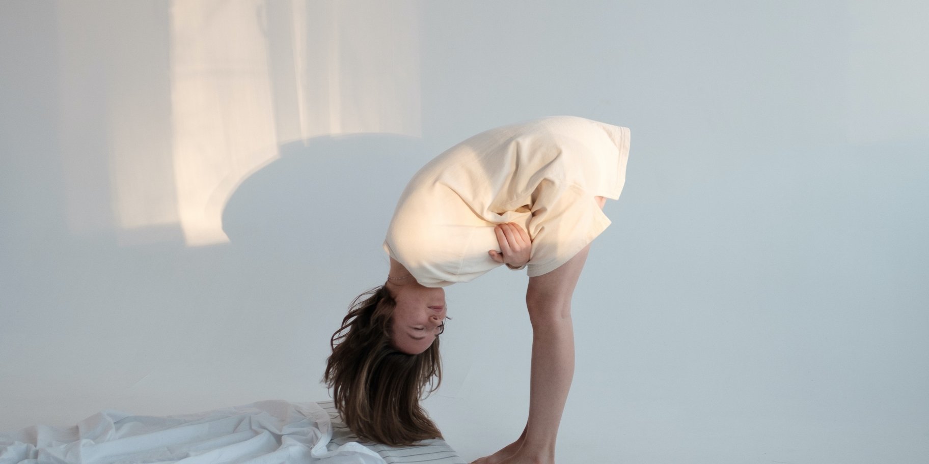 У жінки болить живіт