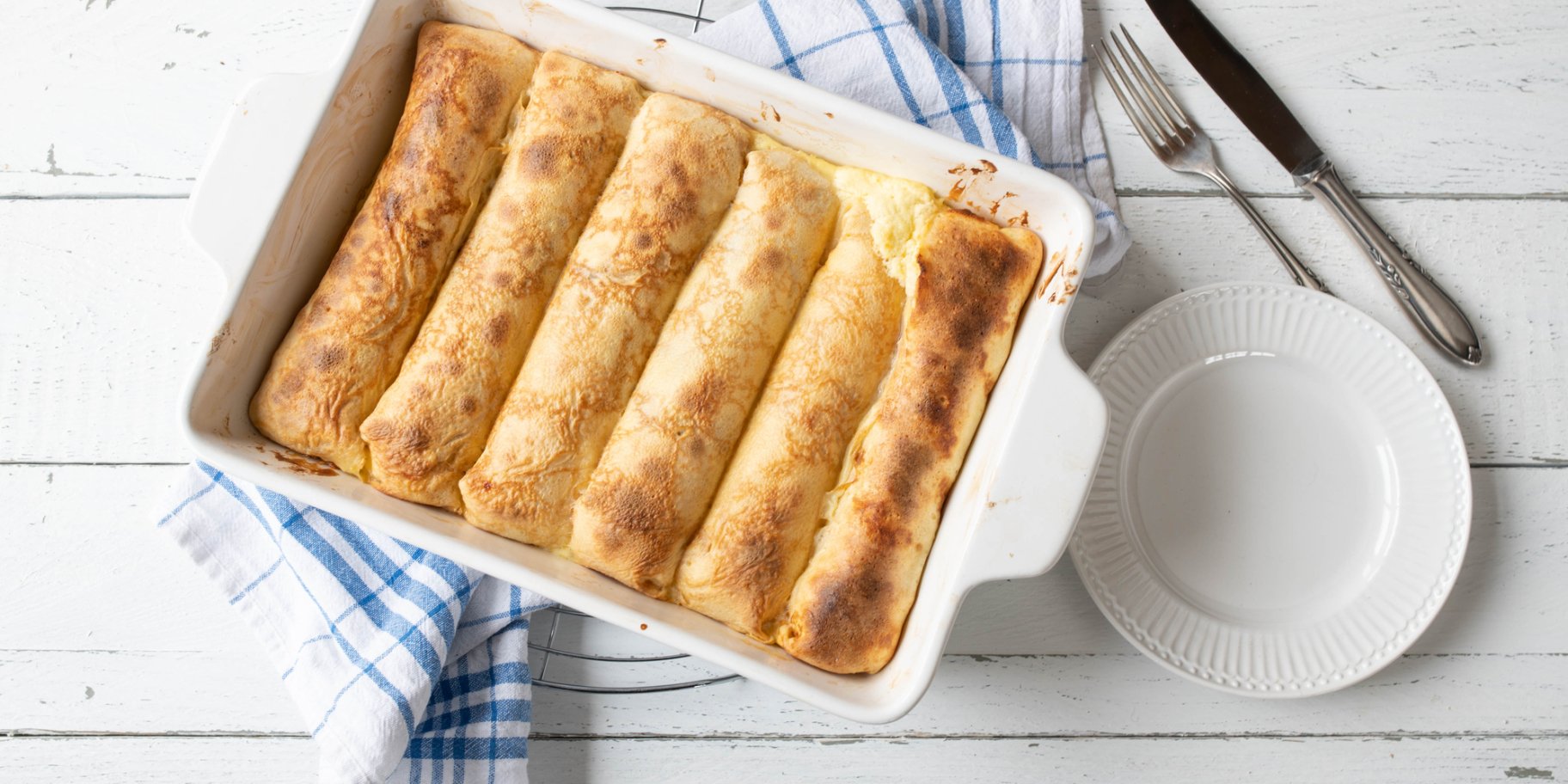 Запеченные сырные блины с начинкой