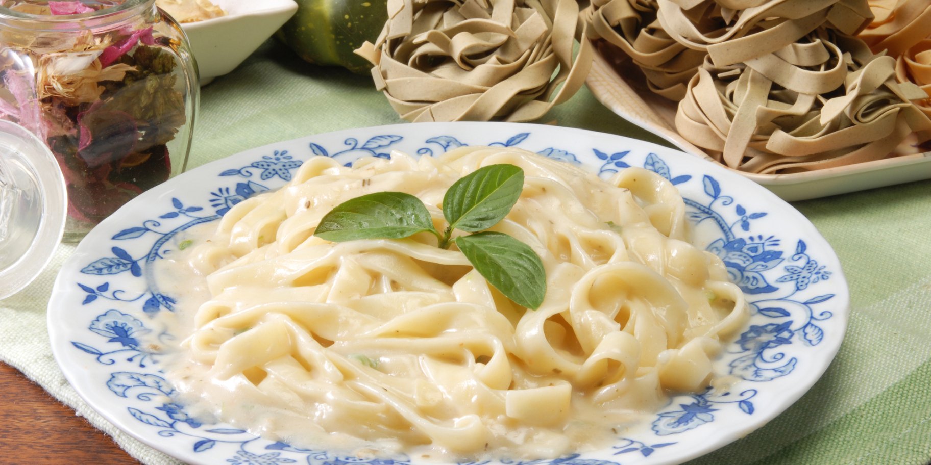 Паста у вершковому соусі