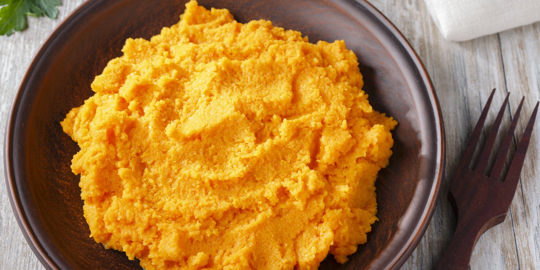 Желтое пюре с морковью