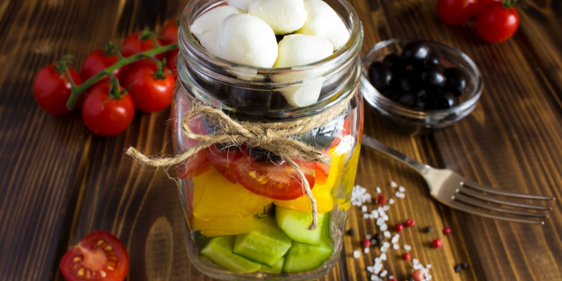 Греческий салат в банке