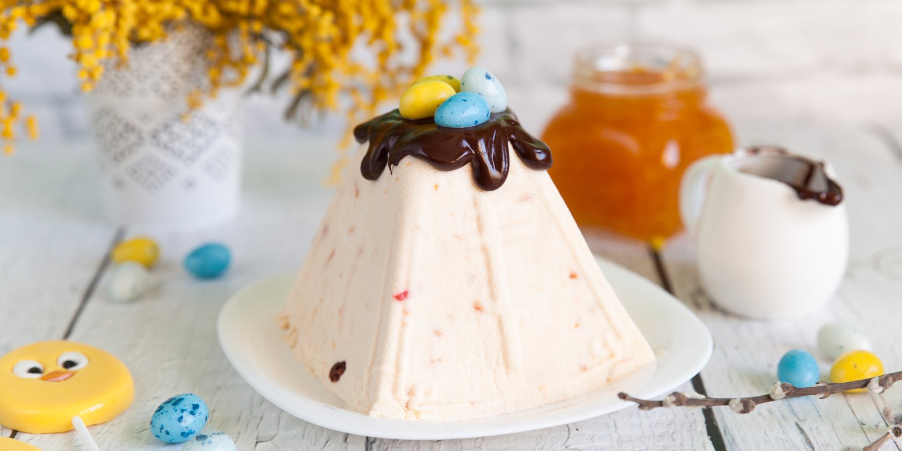 Сирна паска зі згущівкою