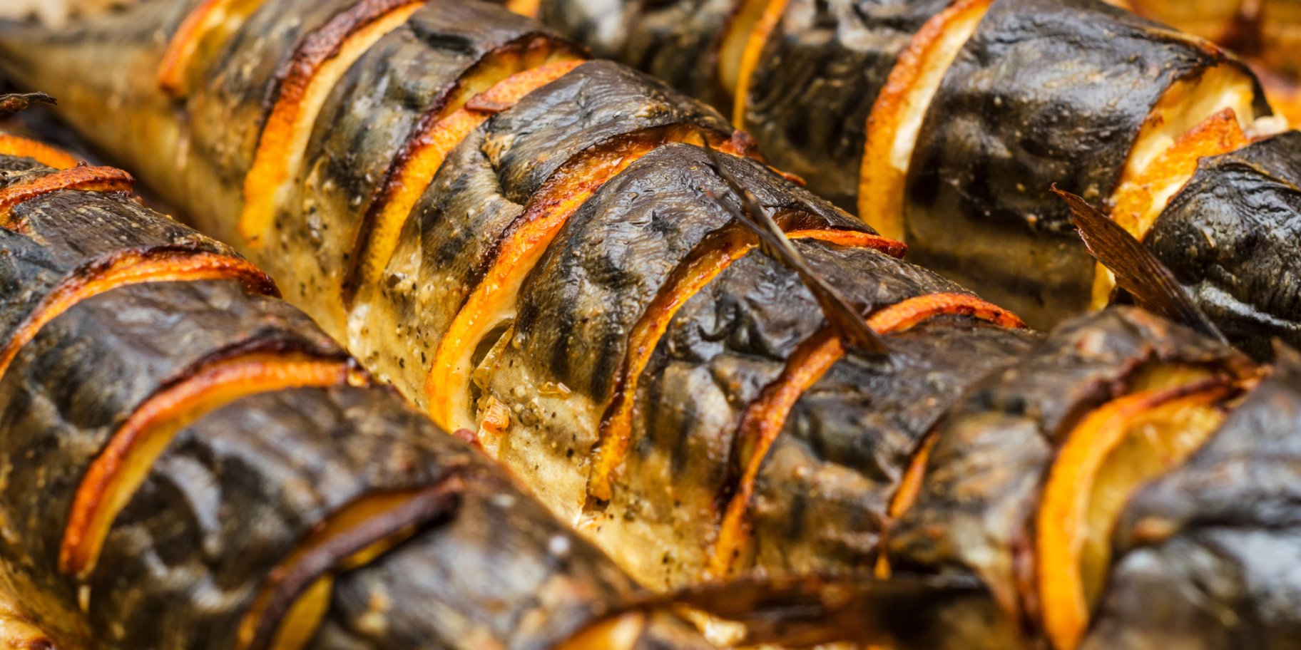 Скумбрія в гірчично-майонезному соусі