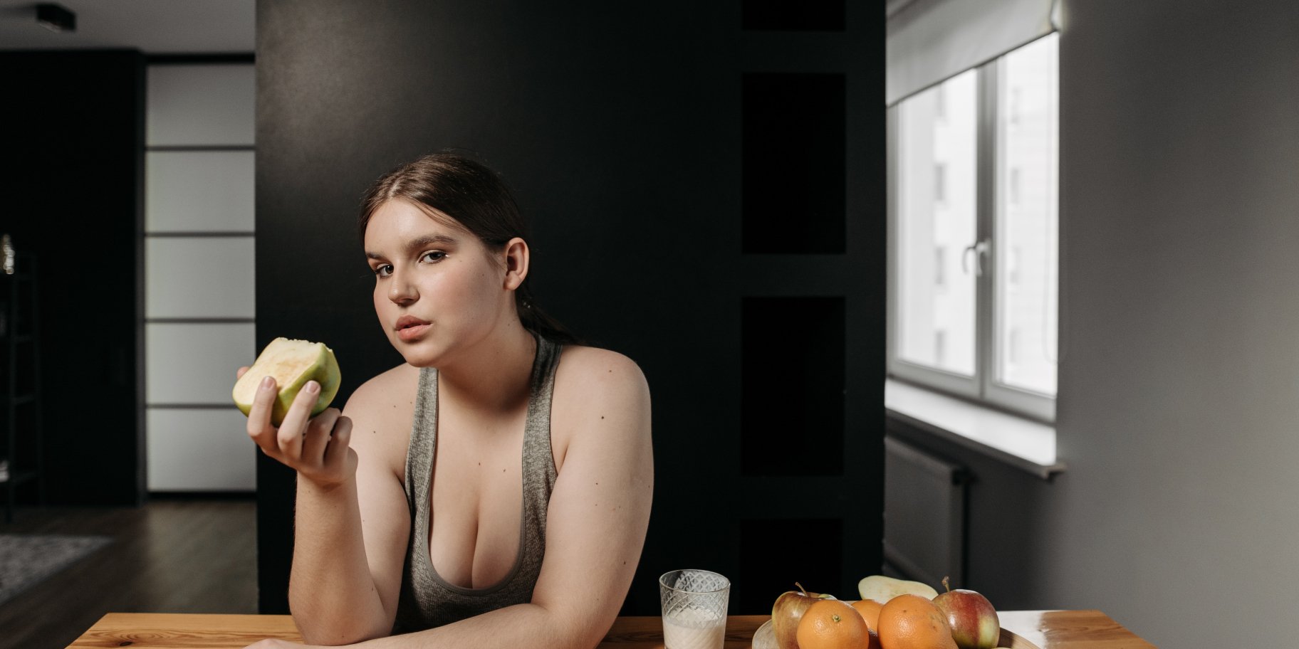 Женщина худеет