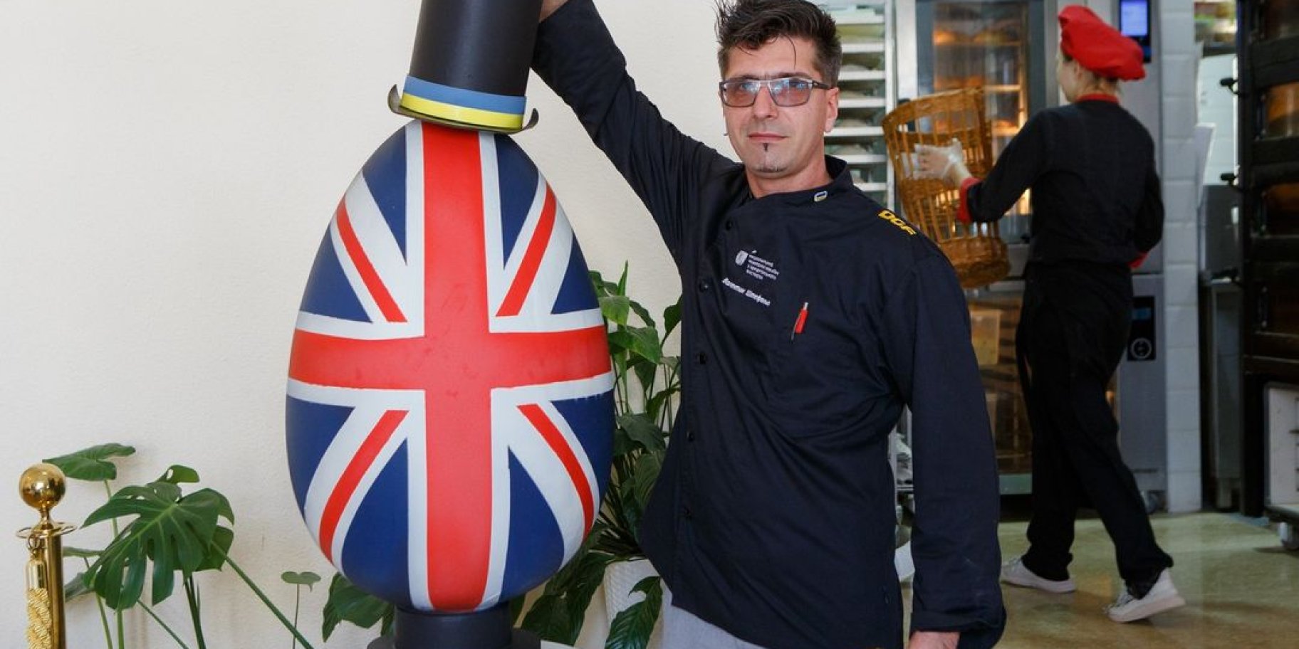 20-килограммовая писанка. Фото: instagram.com/serhii.hudak/