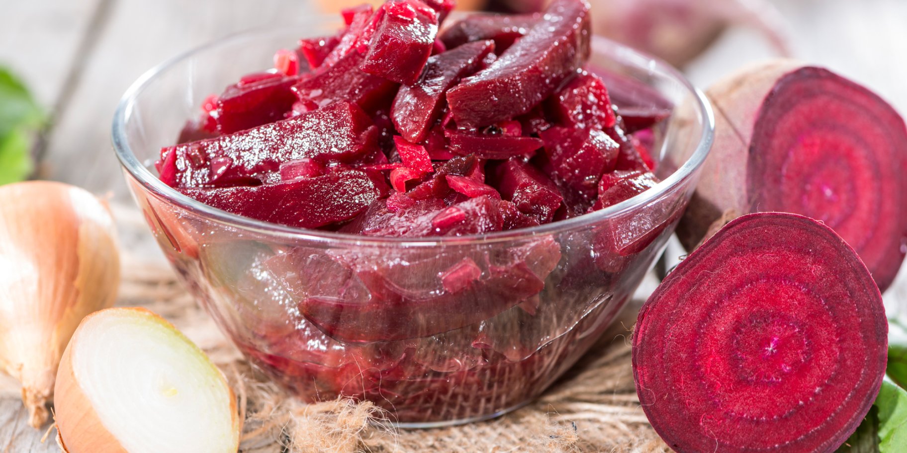 Закуска з буряку та цибулі