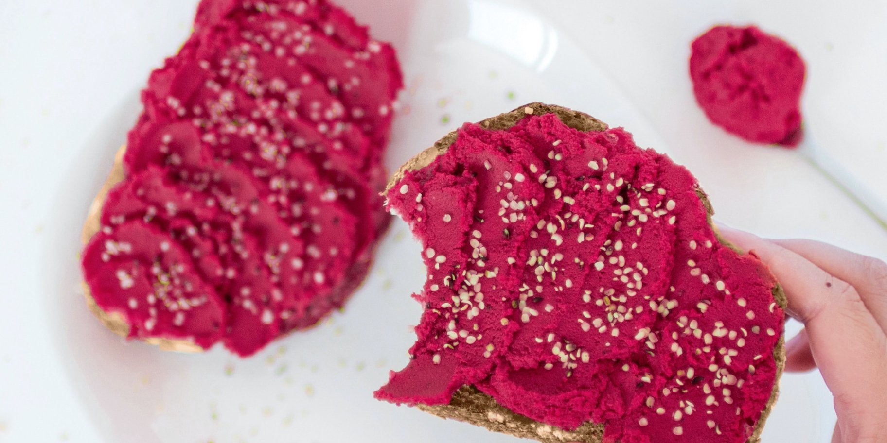 свекольный хумус