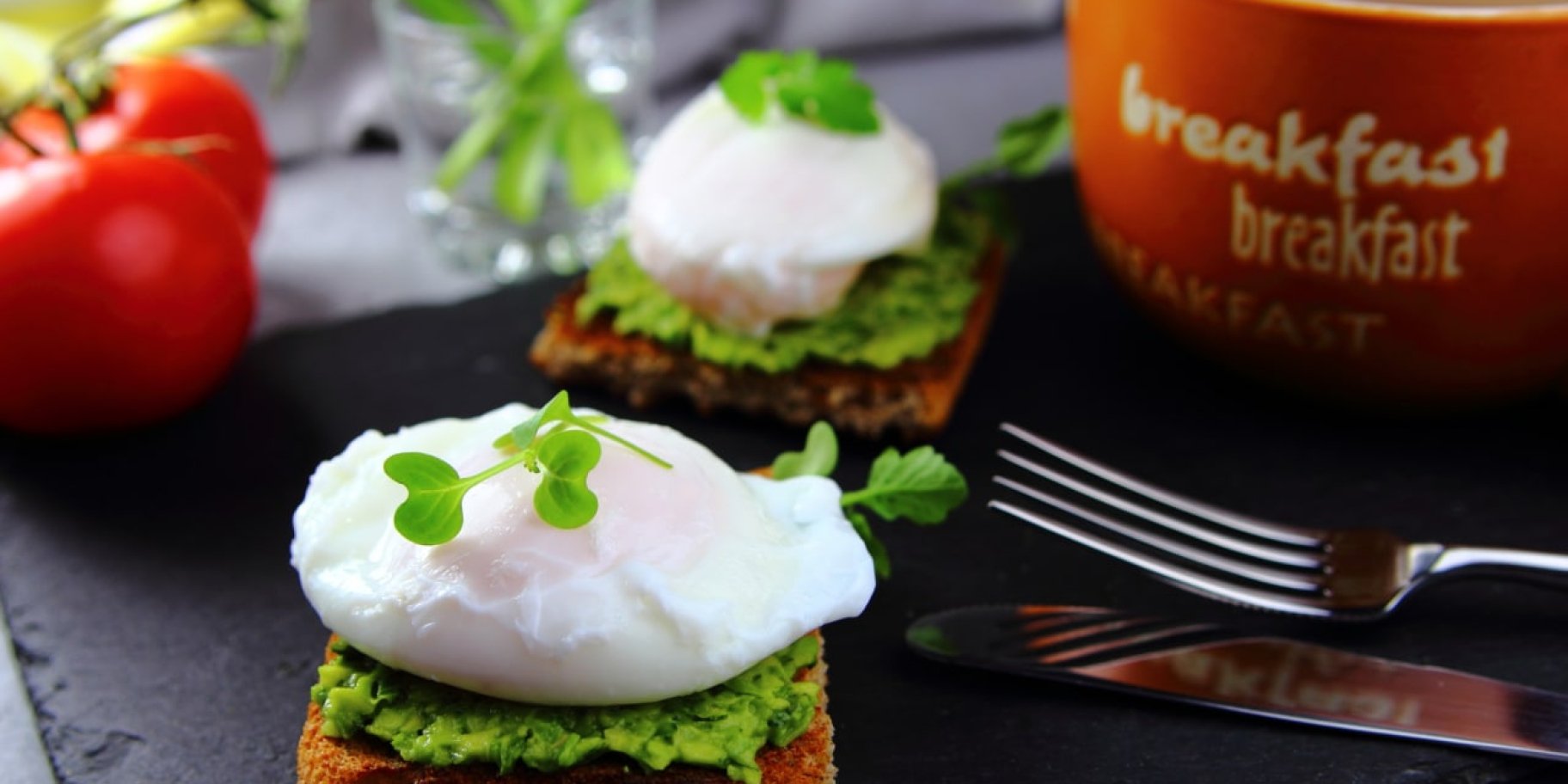 яйце-пашот з авокадо