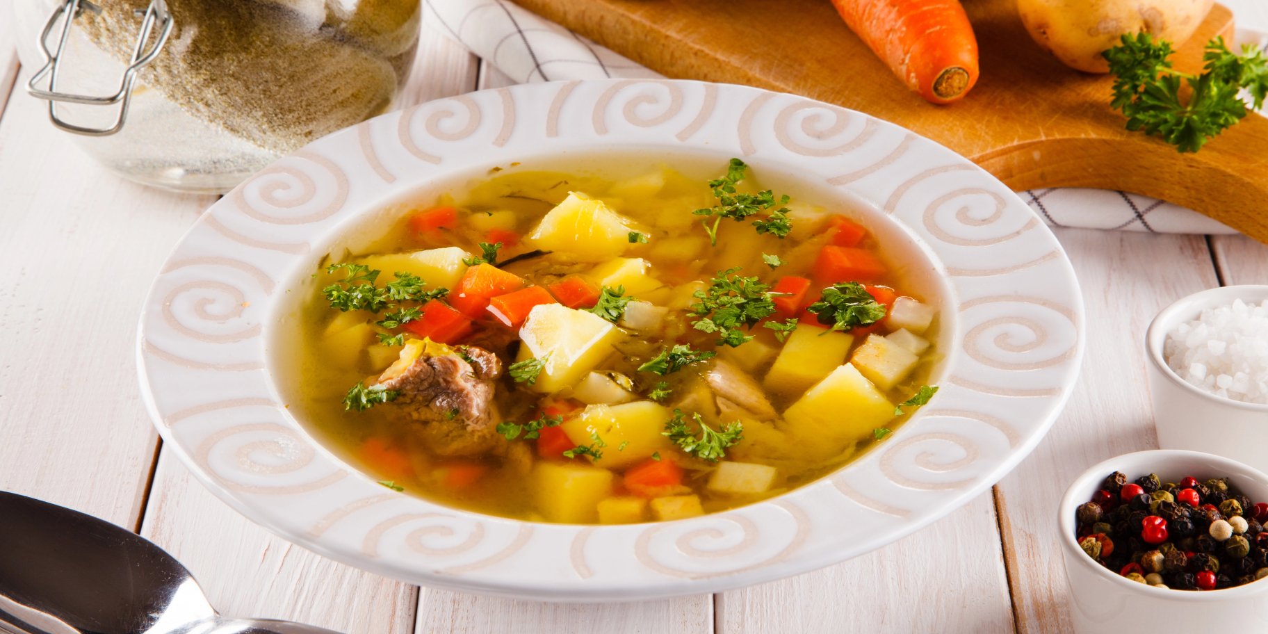 Дієтичний суп з кролика