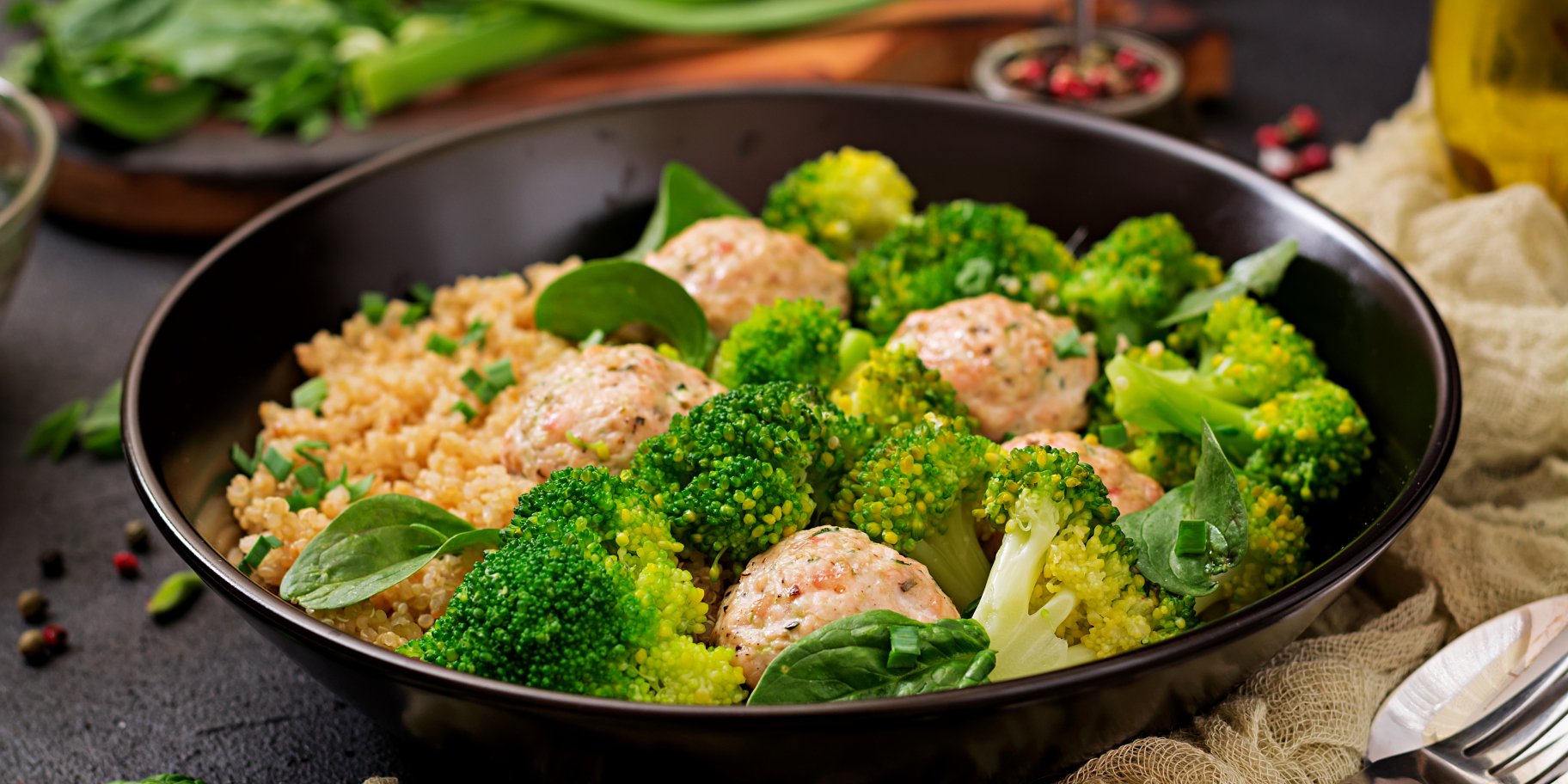 Мітболи у соусі