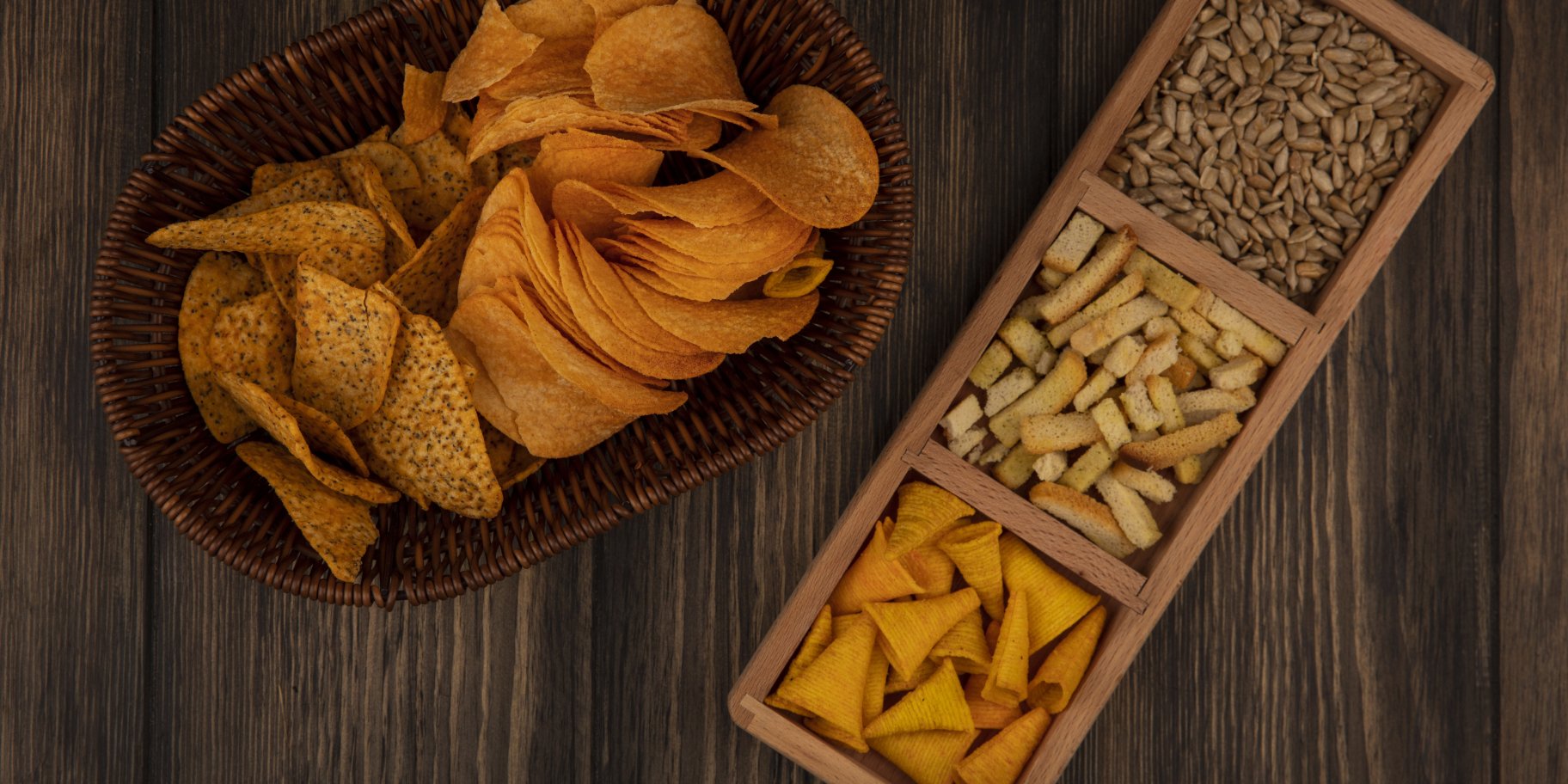 Чипси та снеки