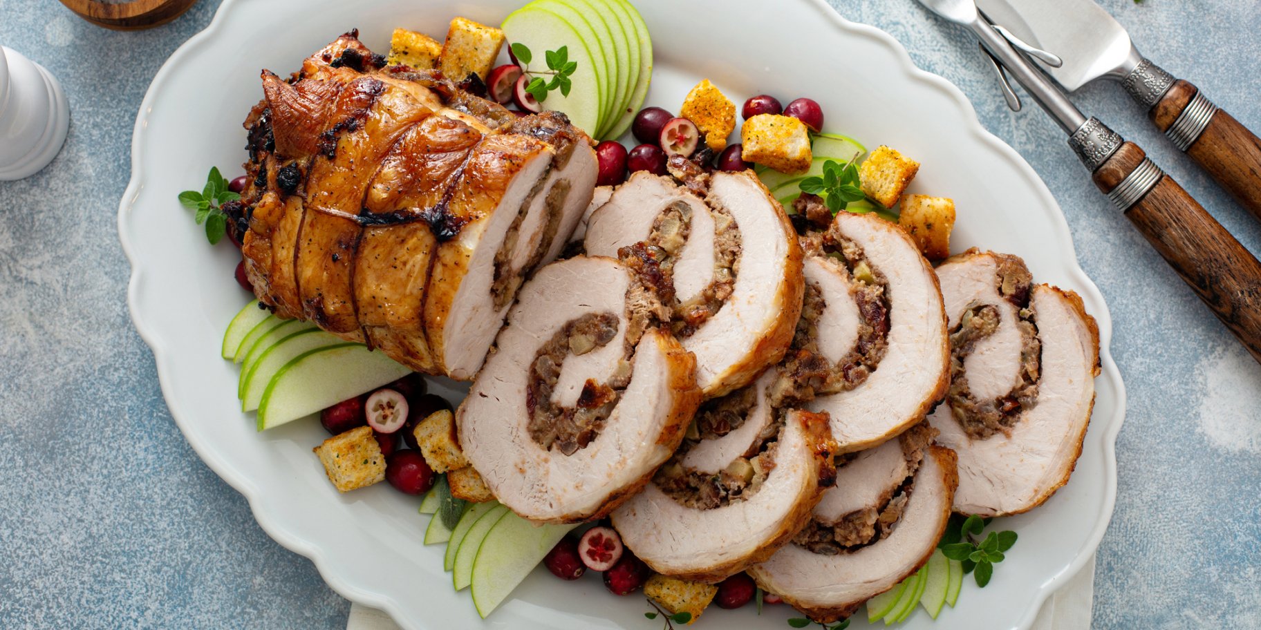 Свиная корейка с начинкой