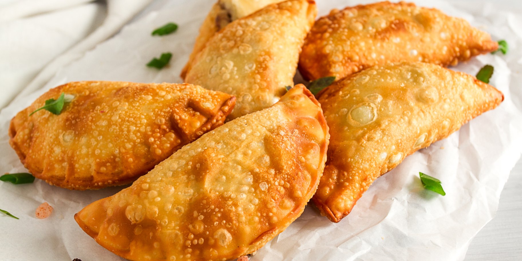 Чебуреки на мінеральній воді