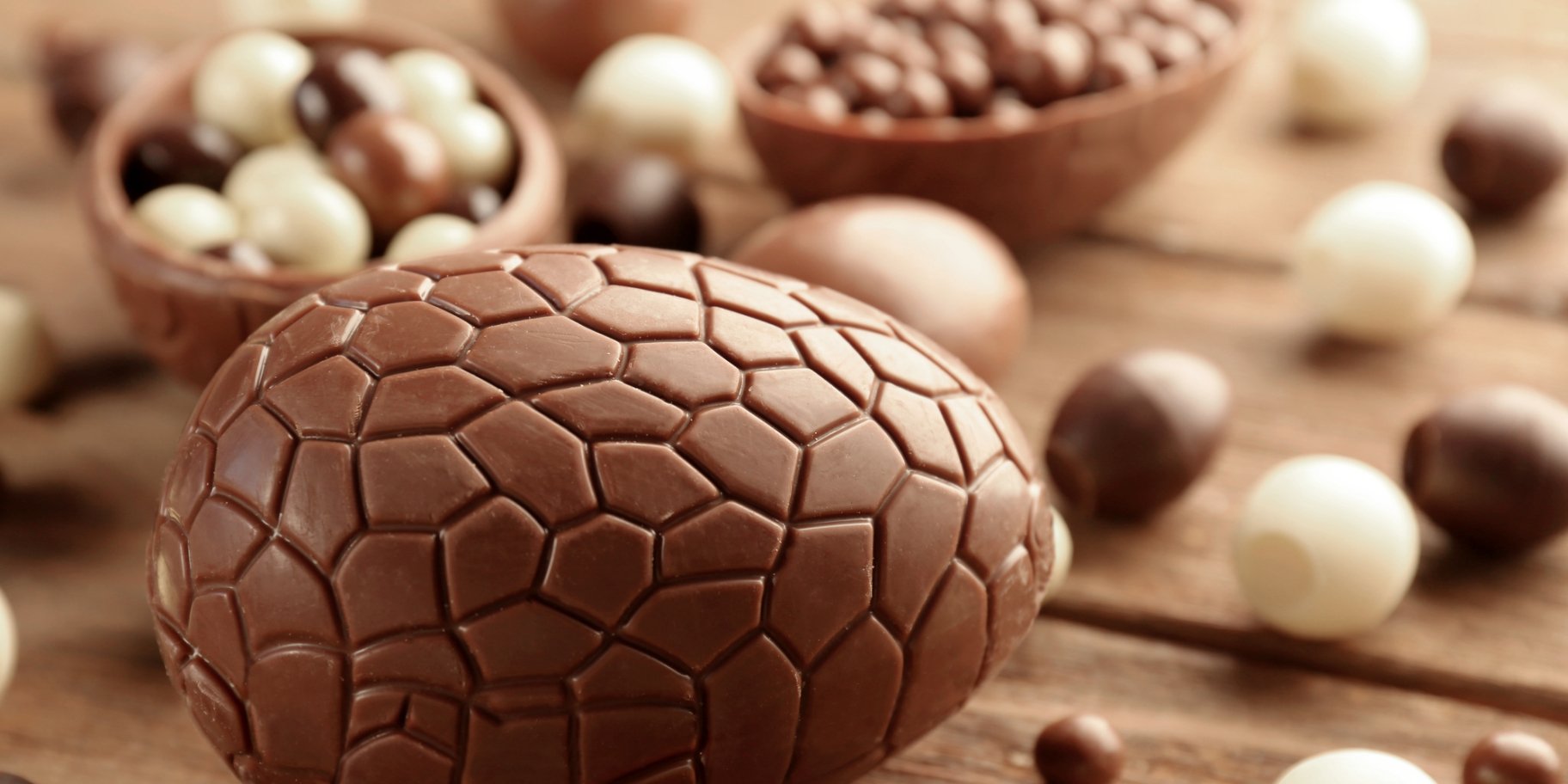 Шоколадні яйця на Великдень-2022