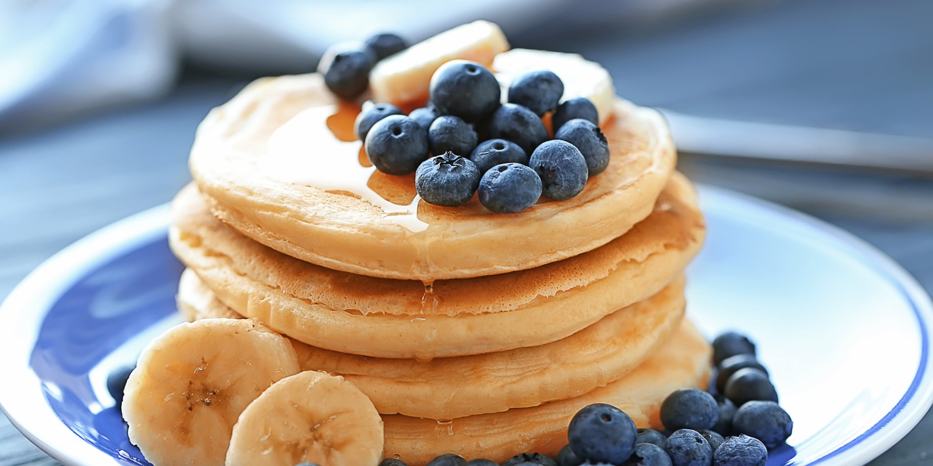 Панкейки з лохиною