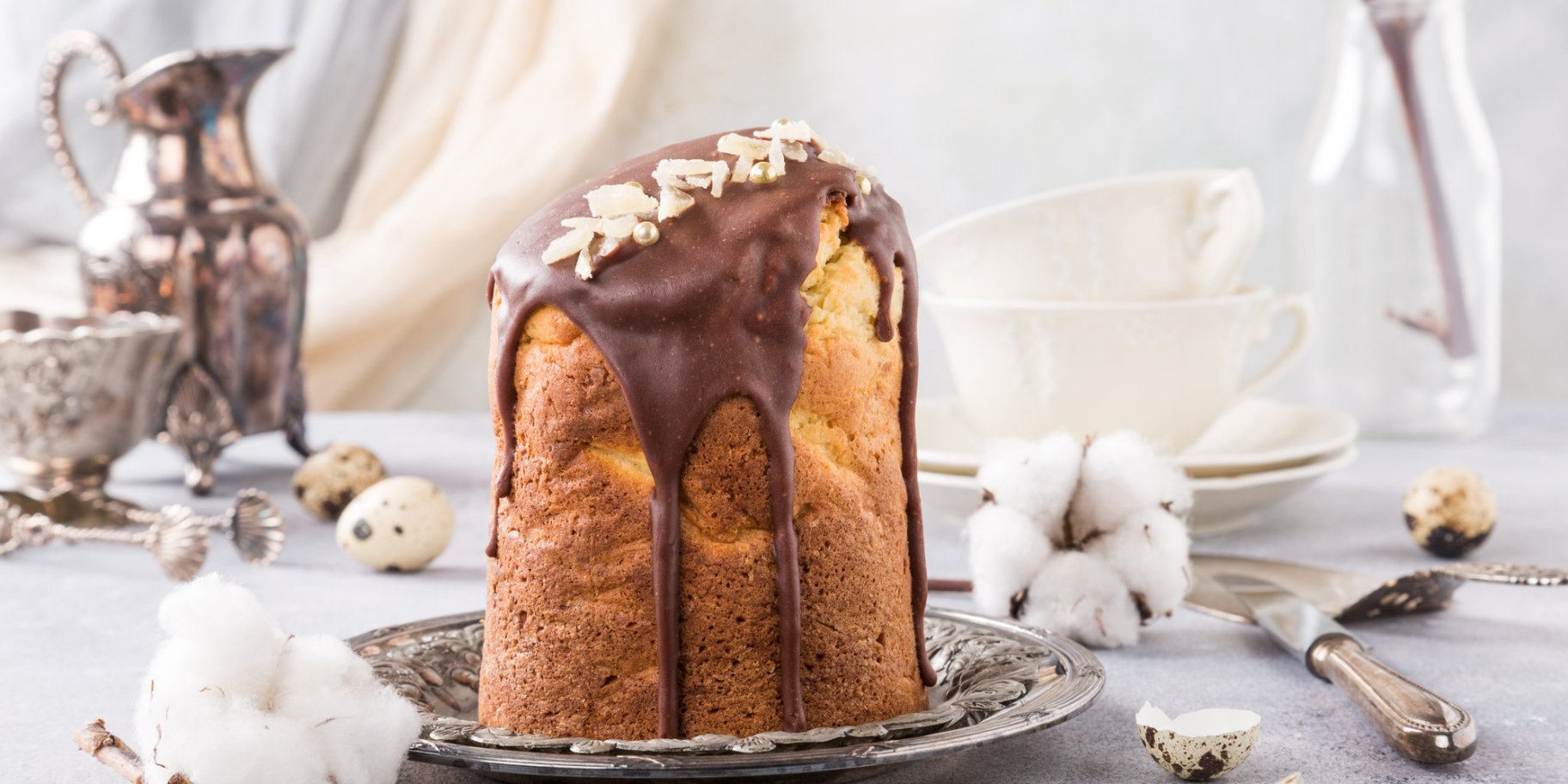 Проста паска з шоколадною глазур’ю