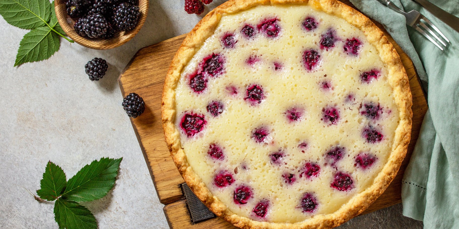 пиріг зі сметанним кремом