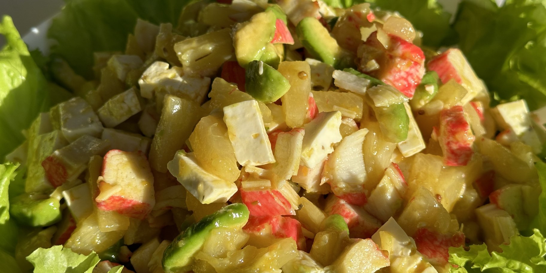 Крабовий салат з манговим соусом