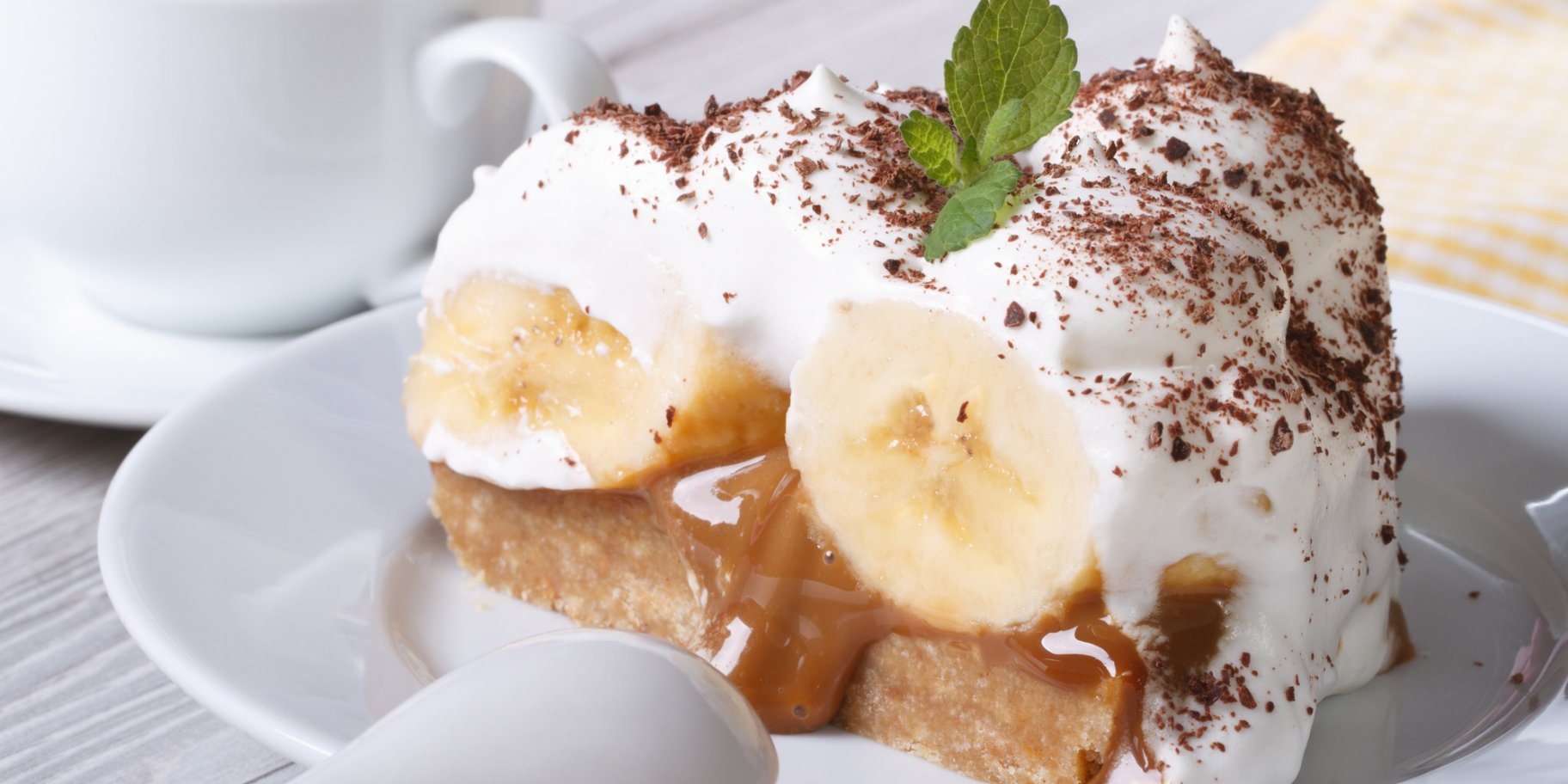 Банановый пирог со сгущенкой