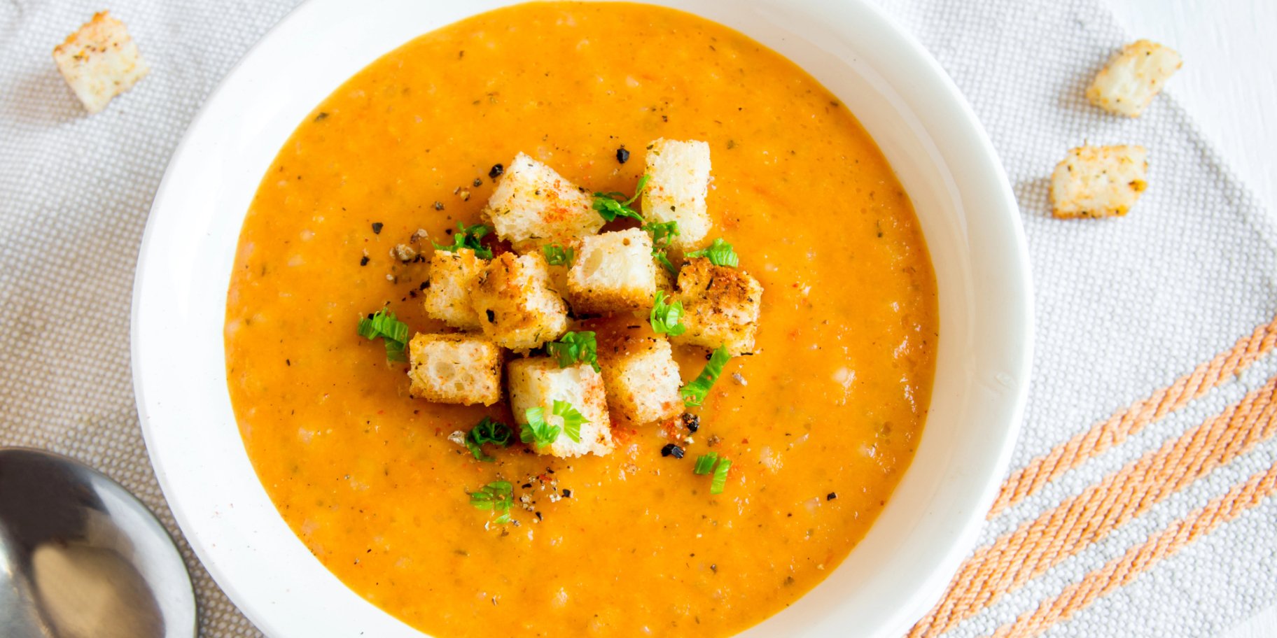 Суп з моркви і імбиру