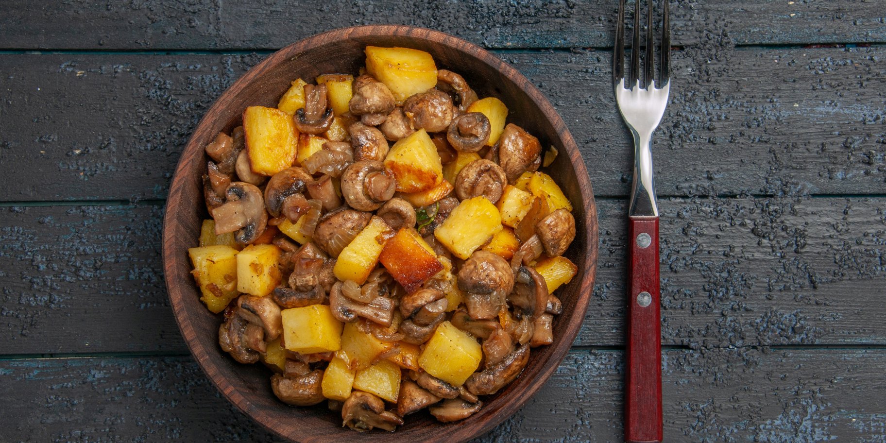 Картопля з грибами