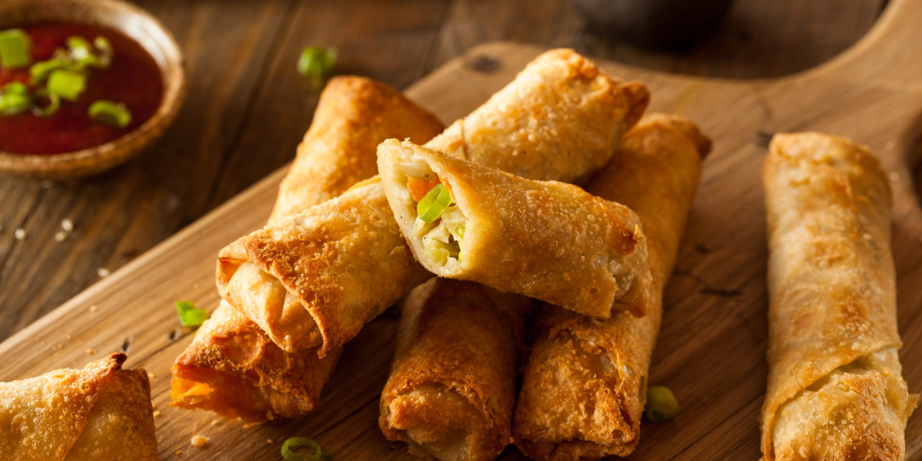 Яєчні роли з молодою капустою