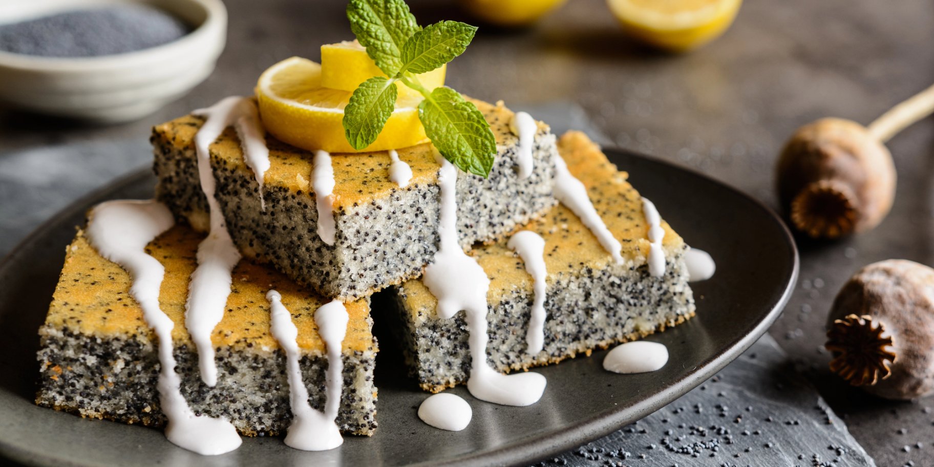 Пісний пиріг з маком