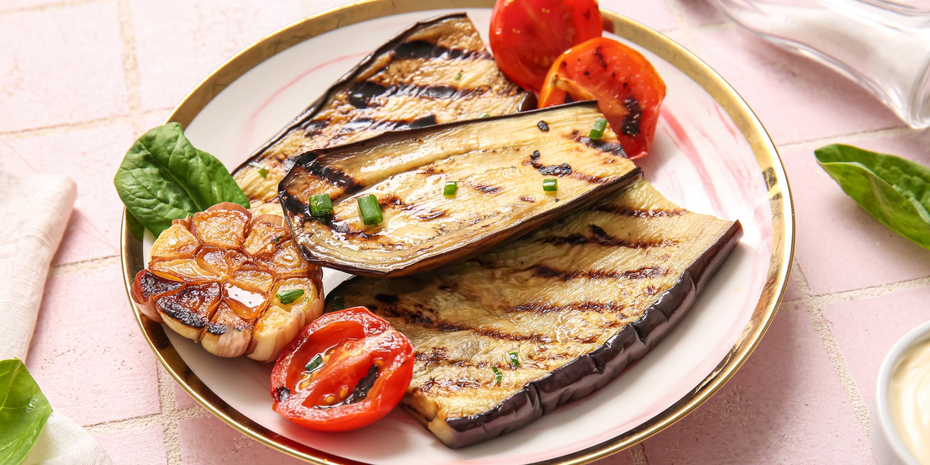 закуска з баклажанів і помідорів