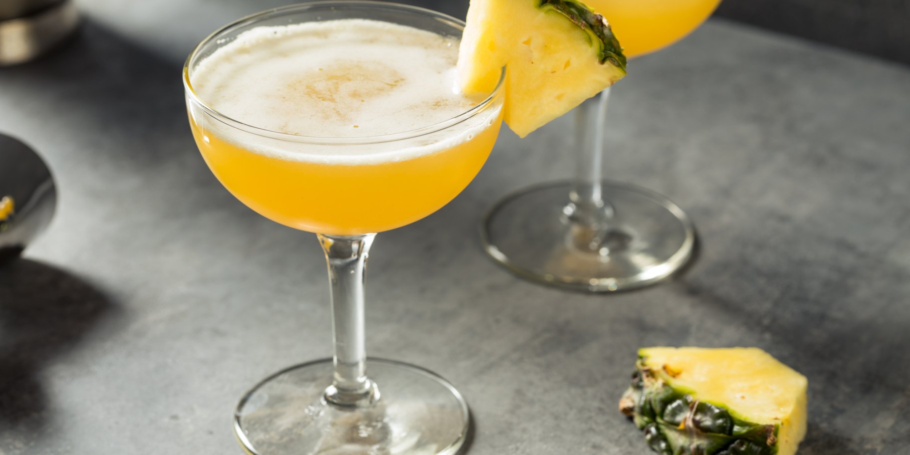 Коктейль «З ананасами та шампанським»