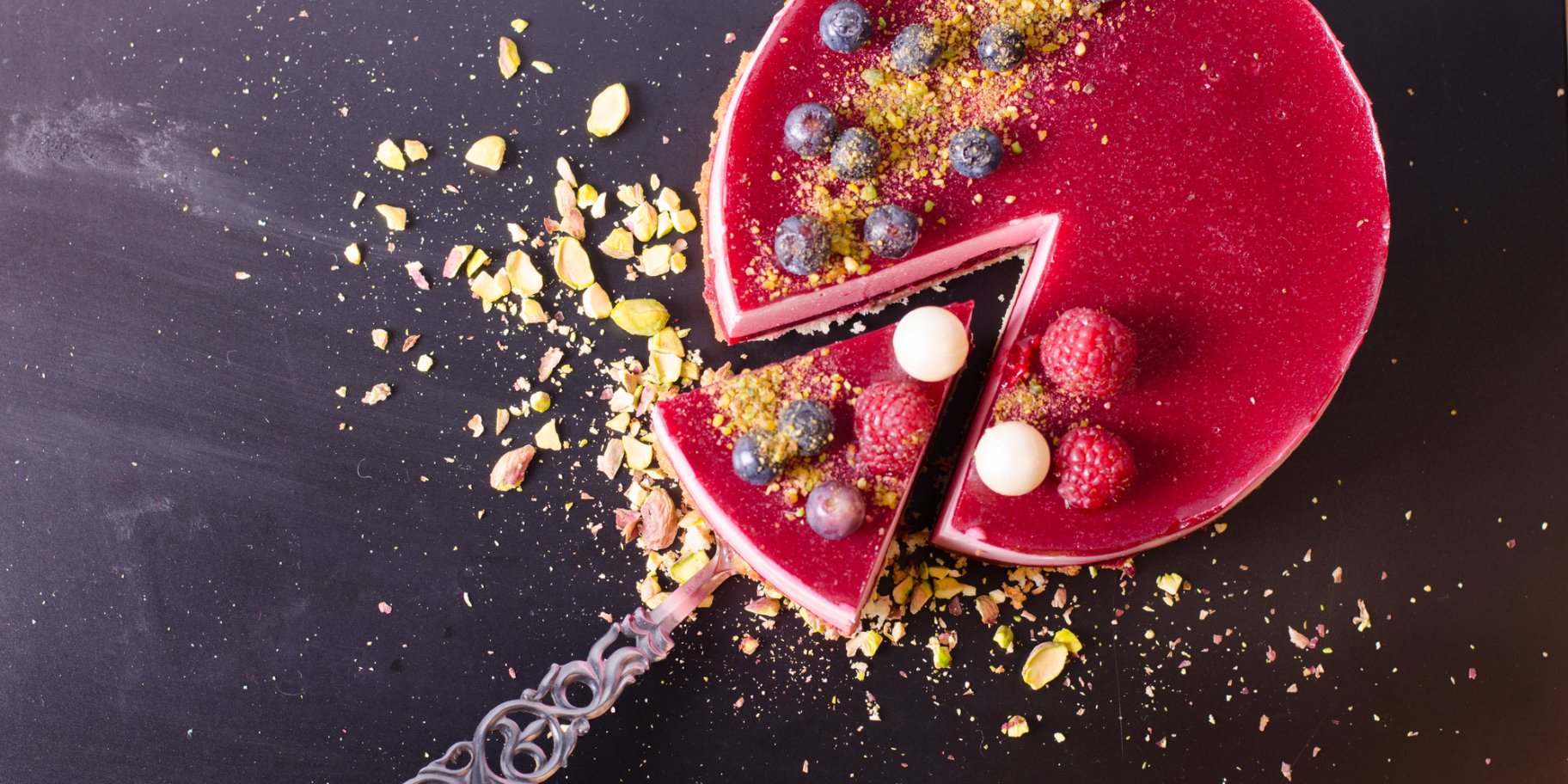 Торт із фруктами та желе