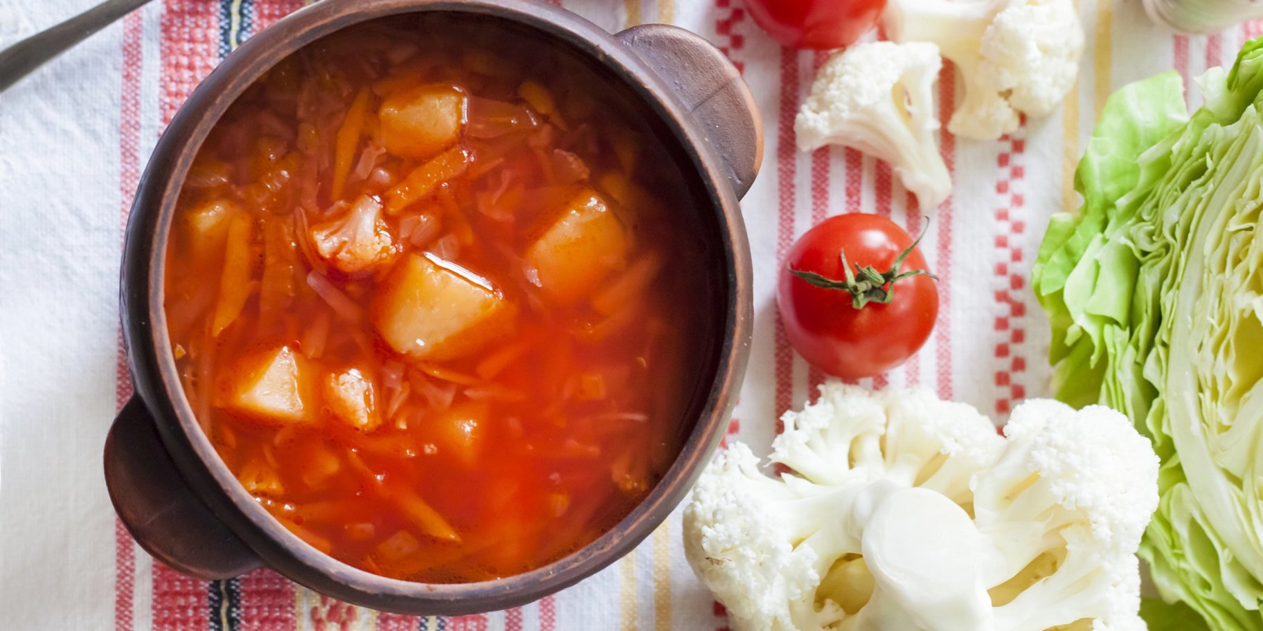 Борщ з цвітною капустою