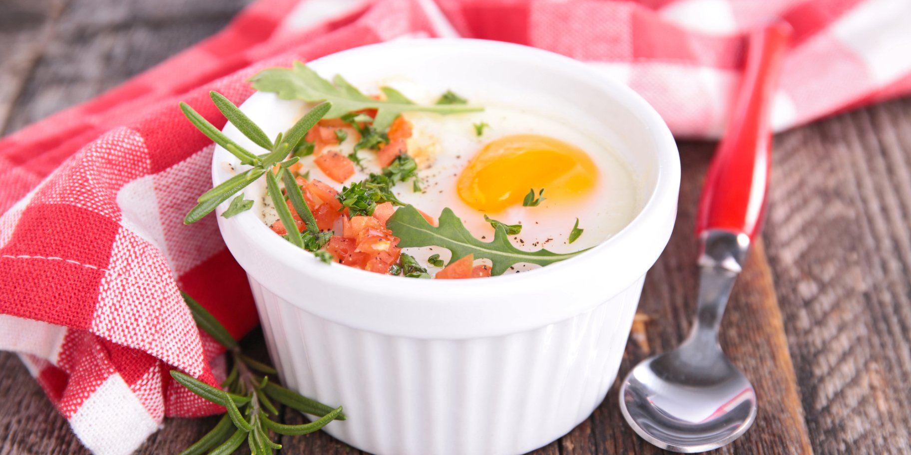 Французский завтрак с яйцами.