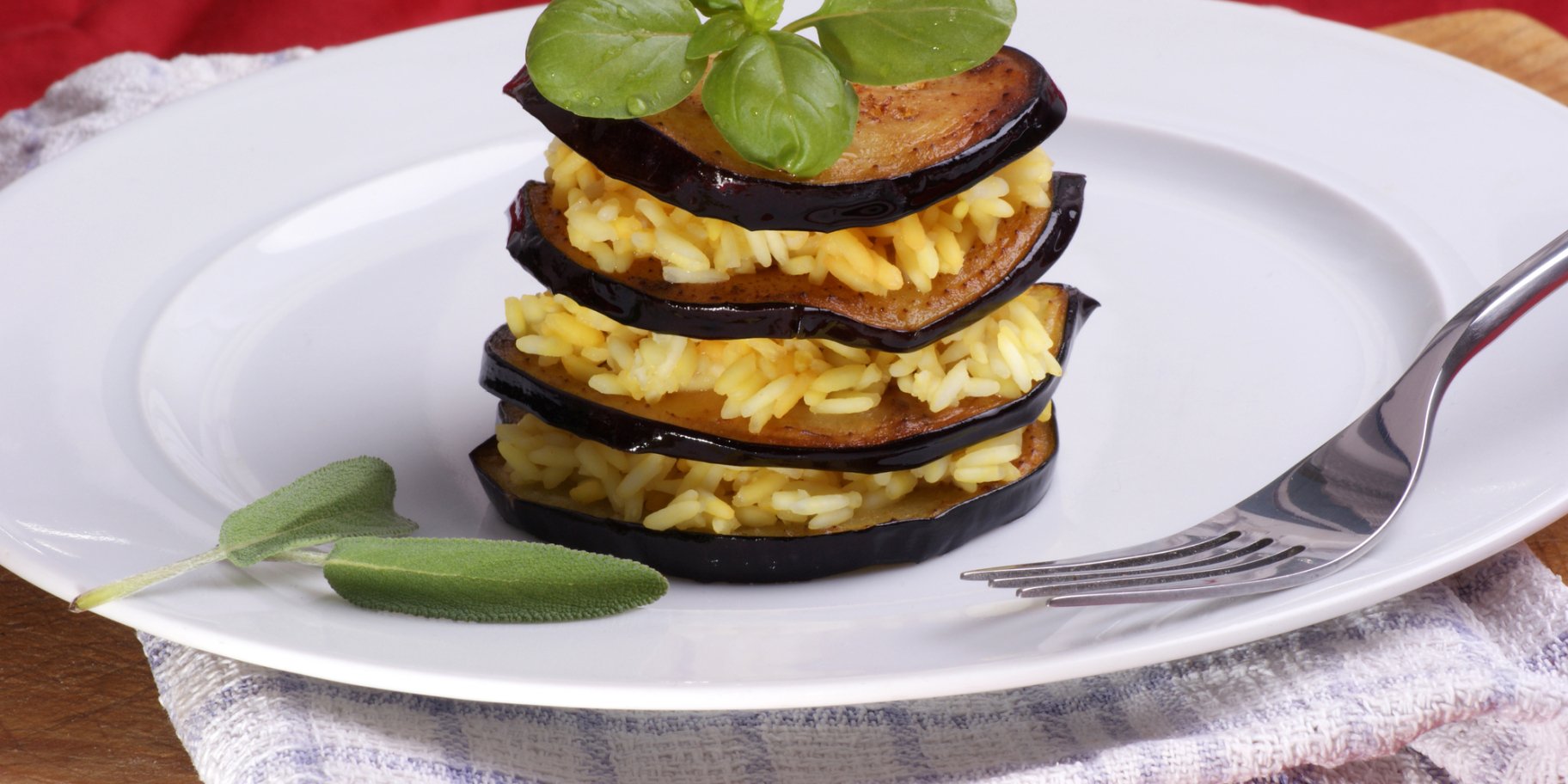 Баклажанові пірамідки