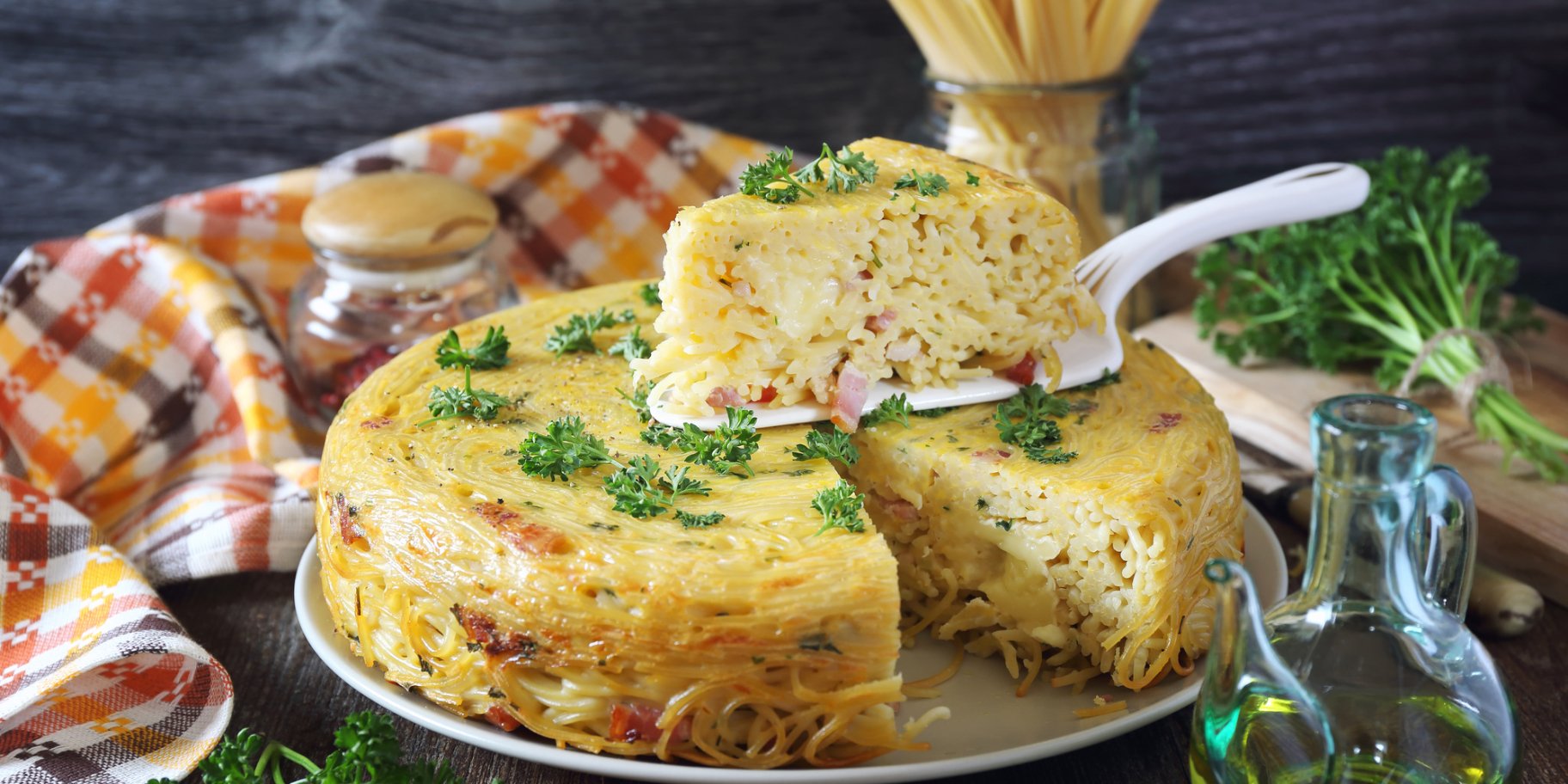 Пиріг зі спагеті