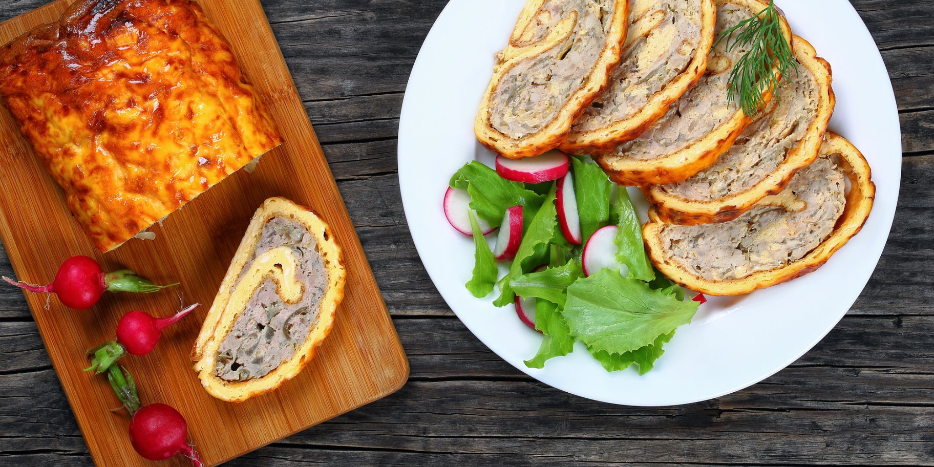 М'ясний фарш в омлеті