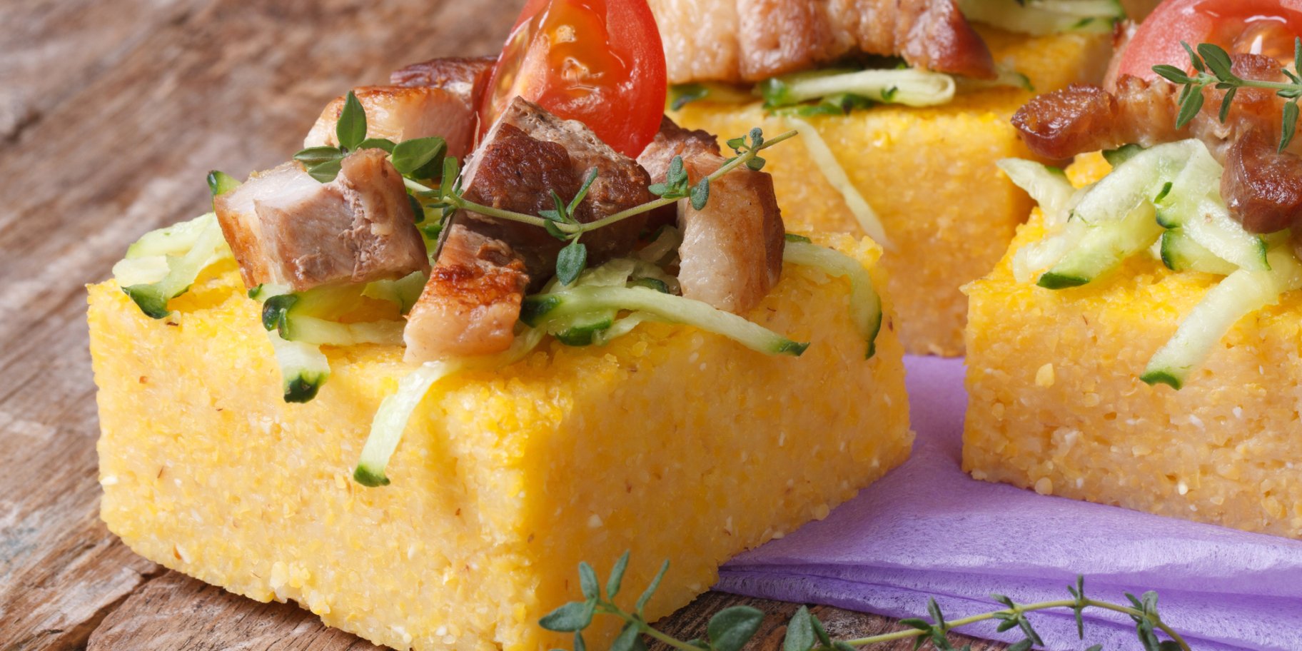 Полента с беконом и овощами: рецепт