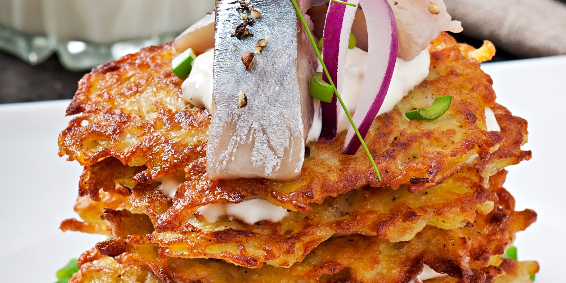 Картопляні оладки з оселедцем - рецепт