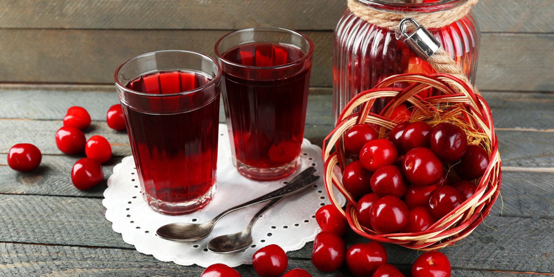 Компот з черешні