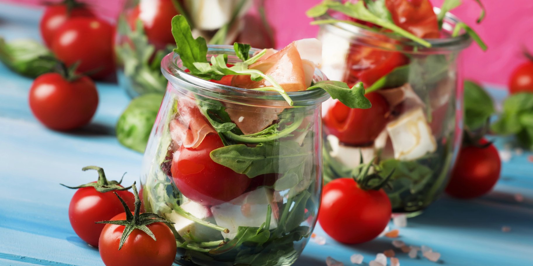 Грецький салат в банці