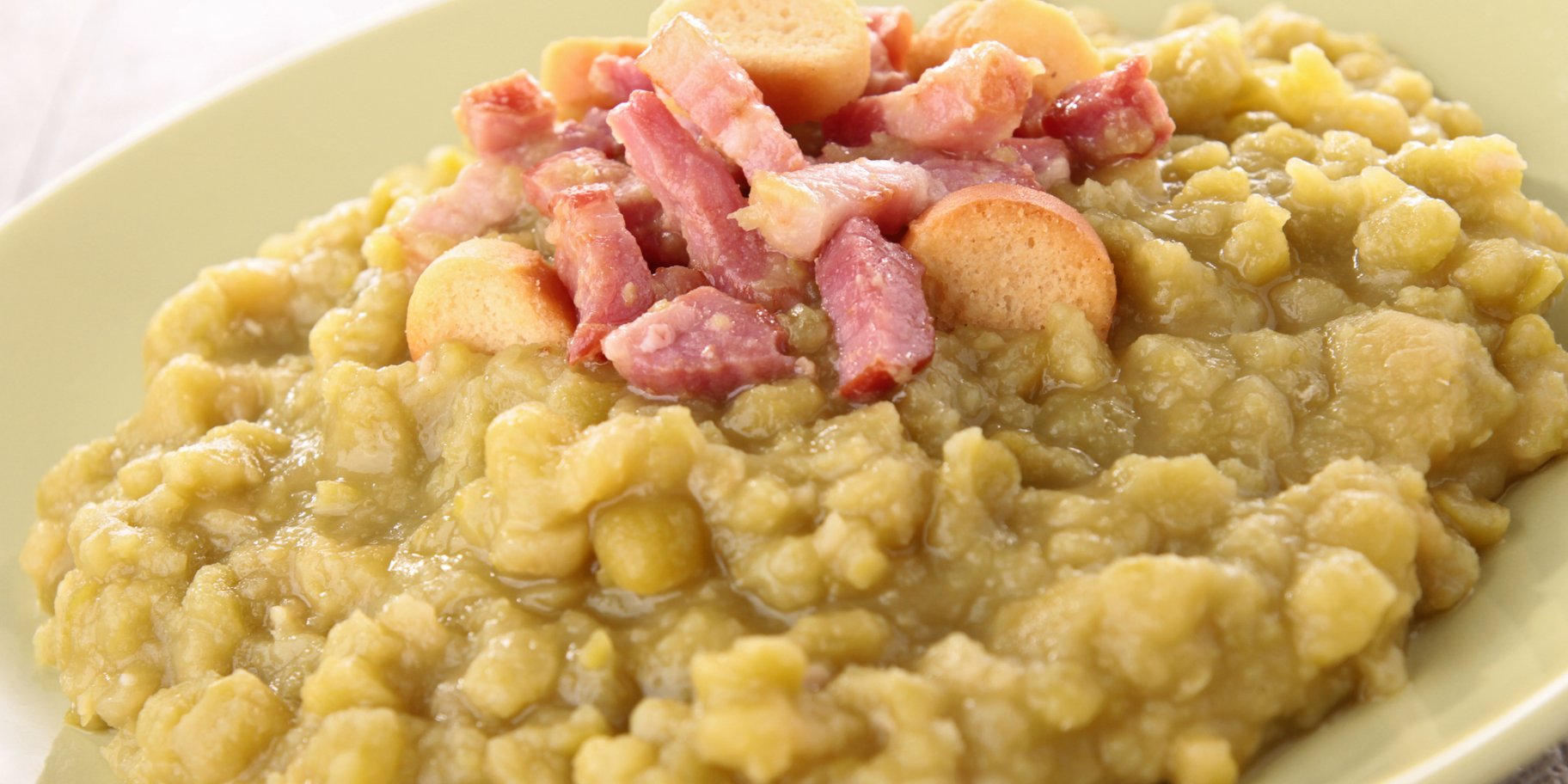 Горохове пюре зі шкварками