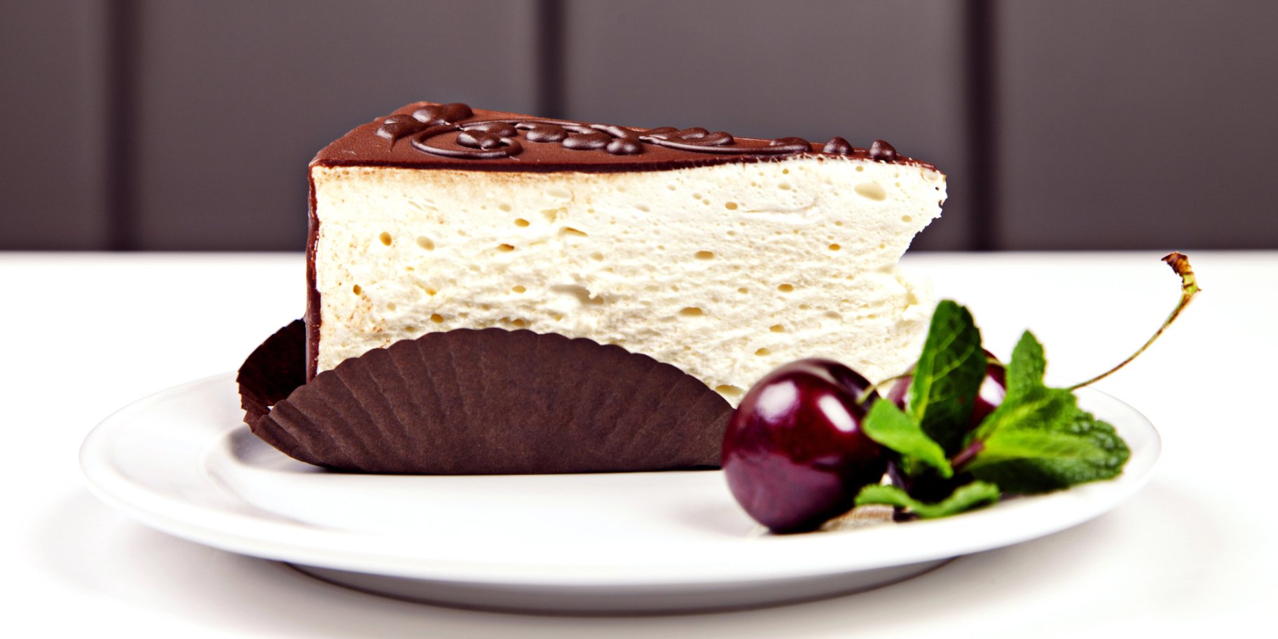 шоколадний торт із кокосової стружки