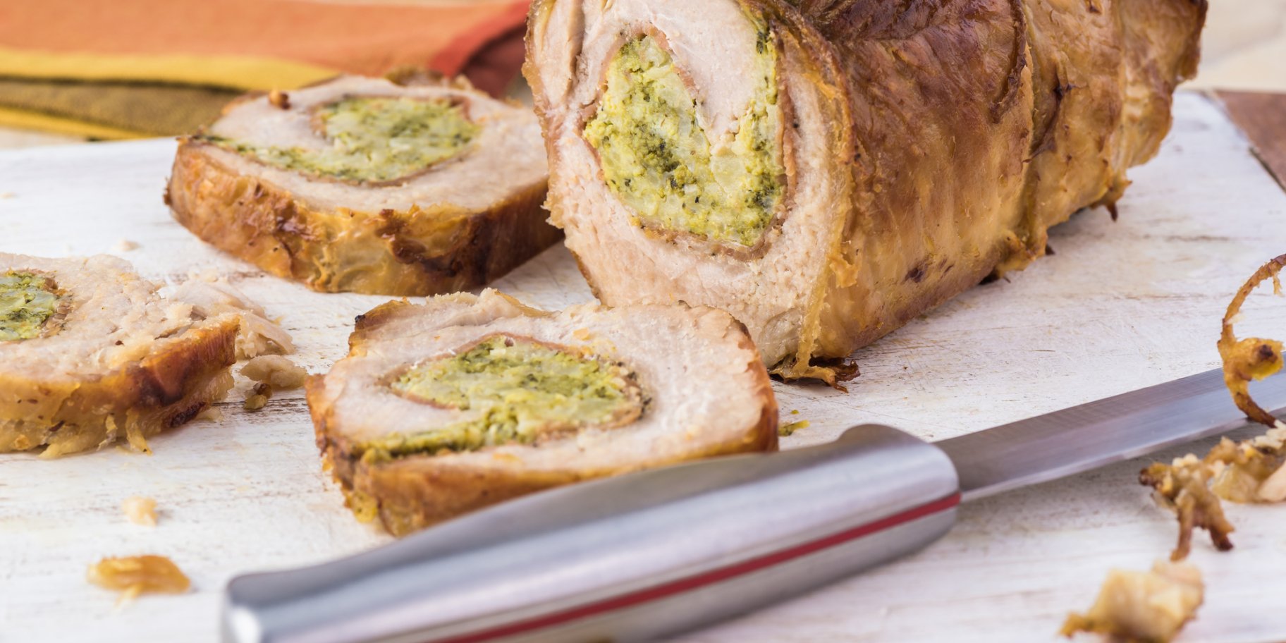 Корейка, фарширована фруктами