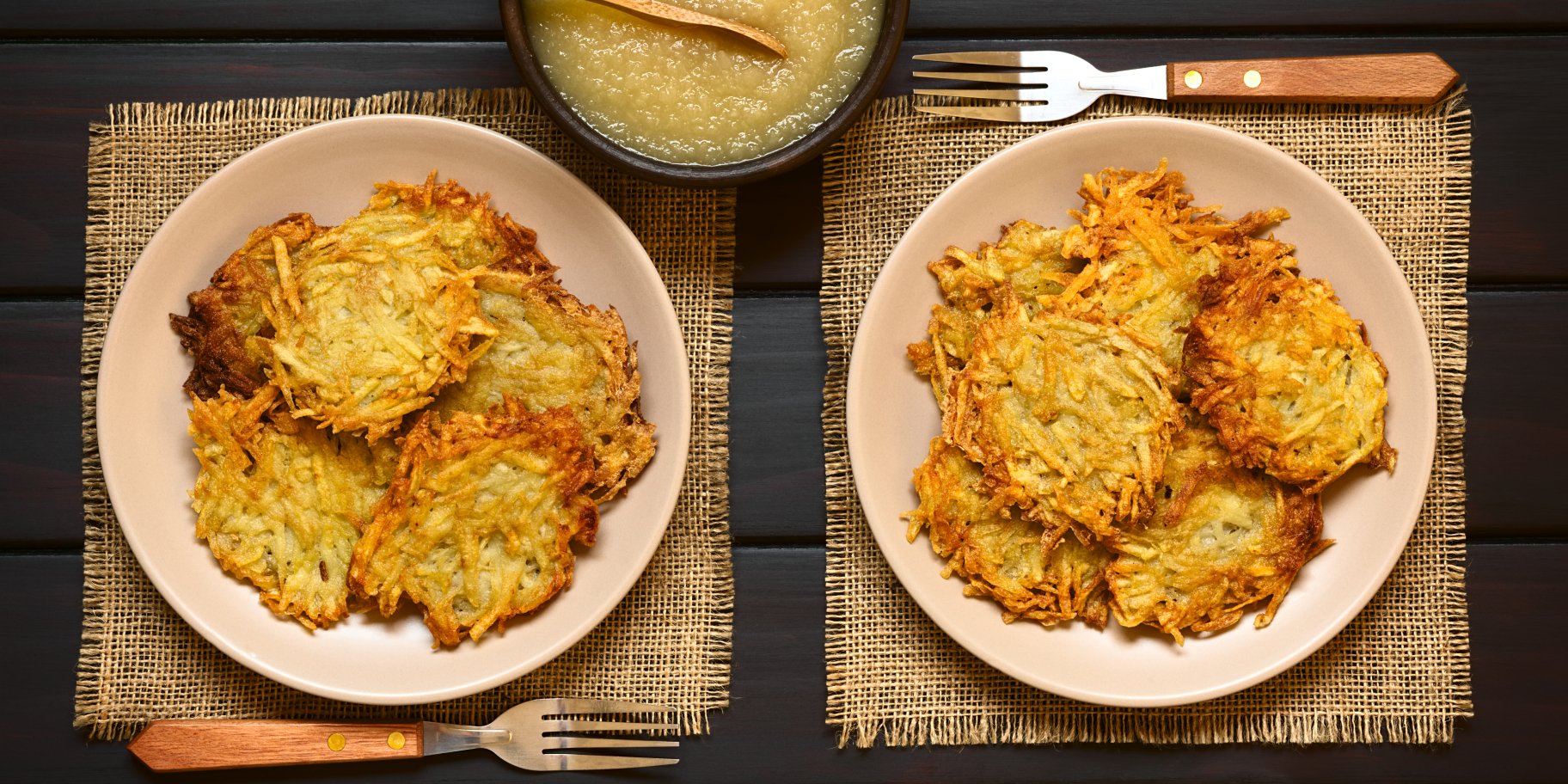 деруни з яблучним пюре