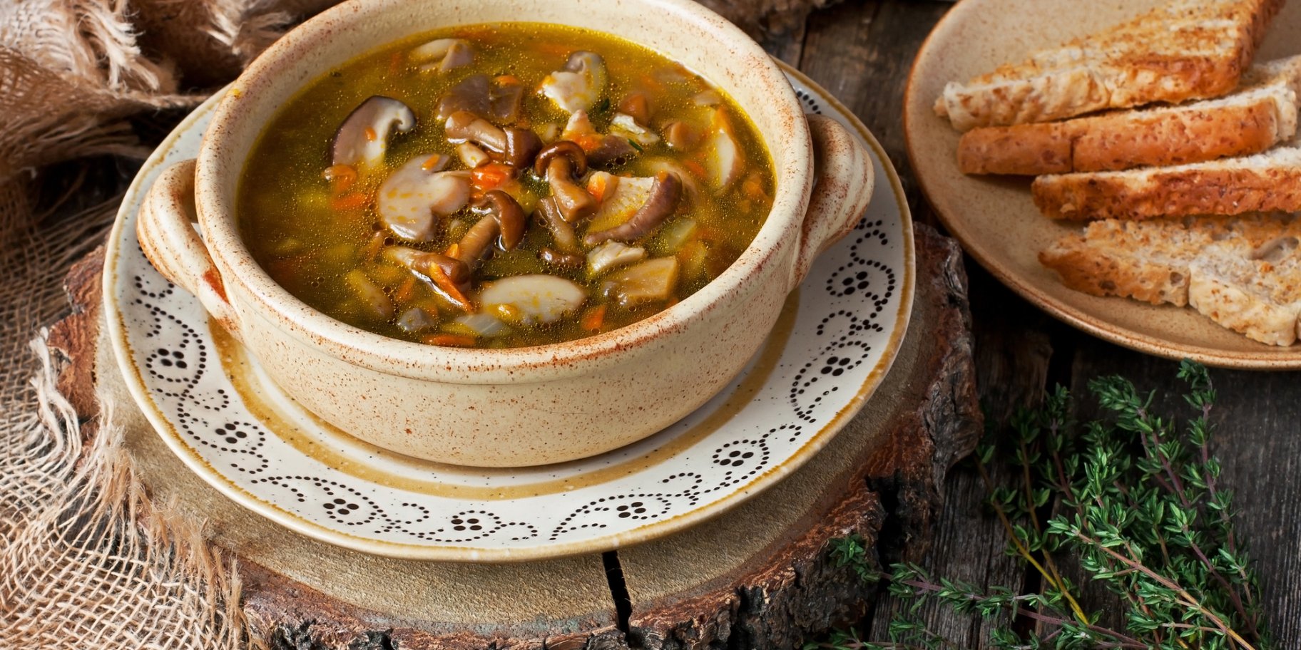 грибна юшка