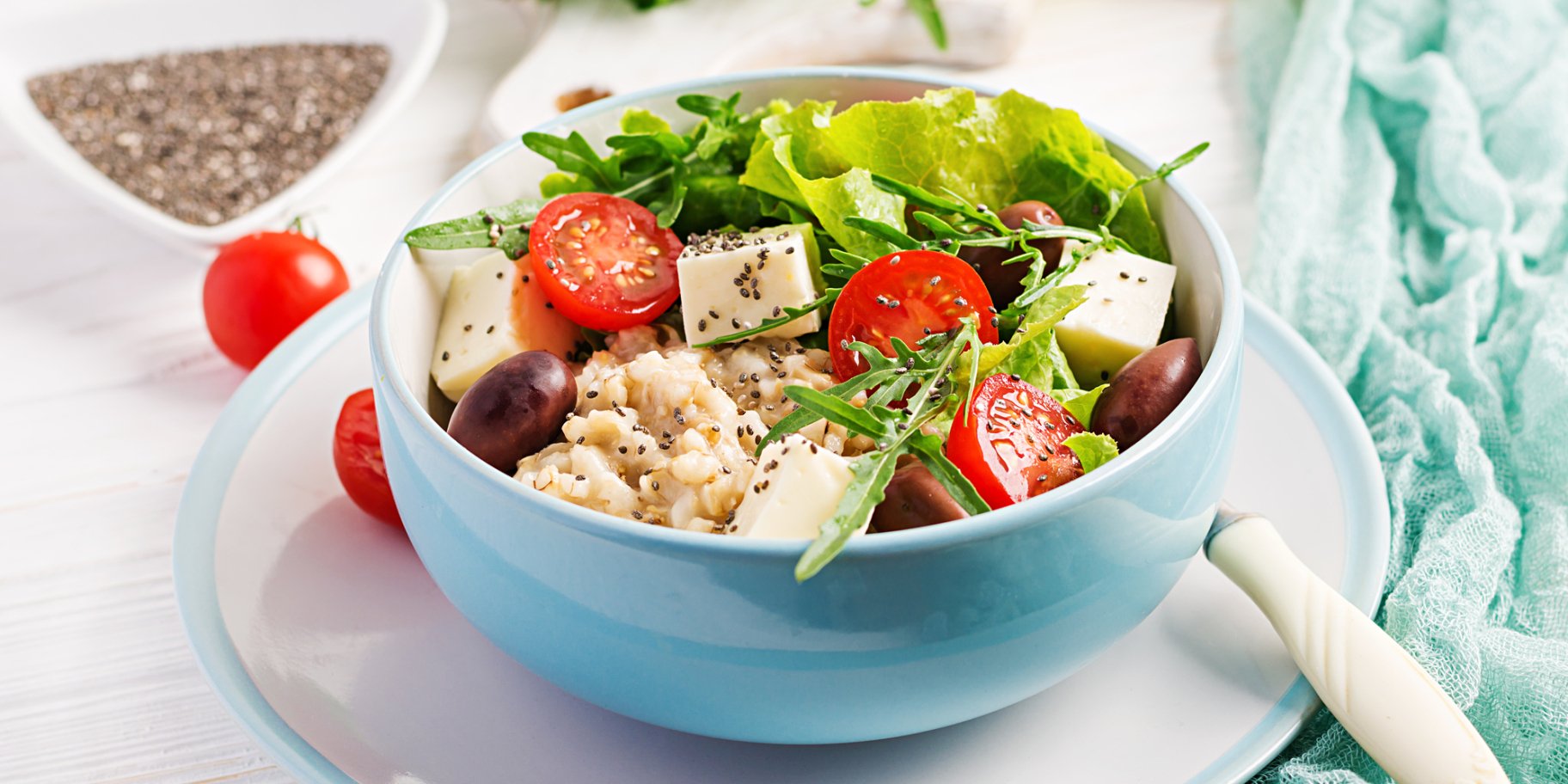 Вівсянка з фетою і томатами