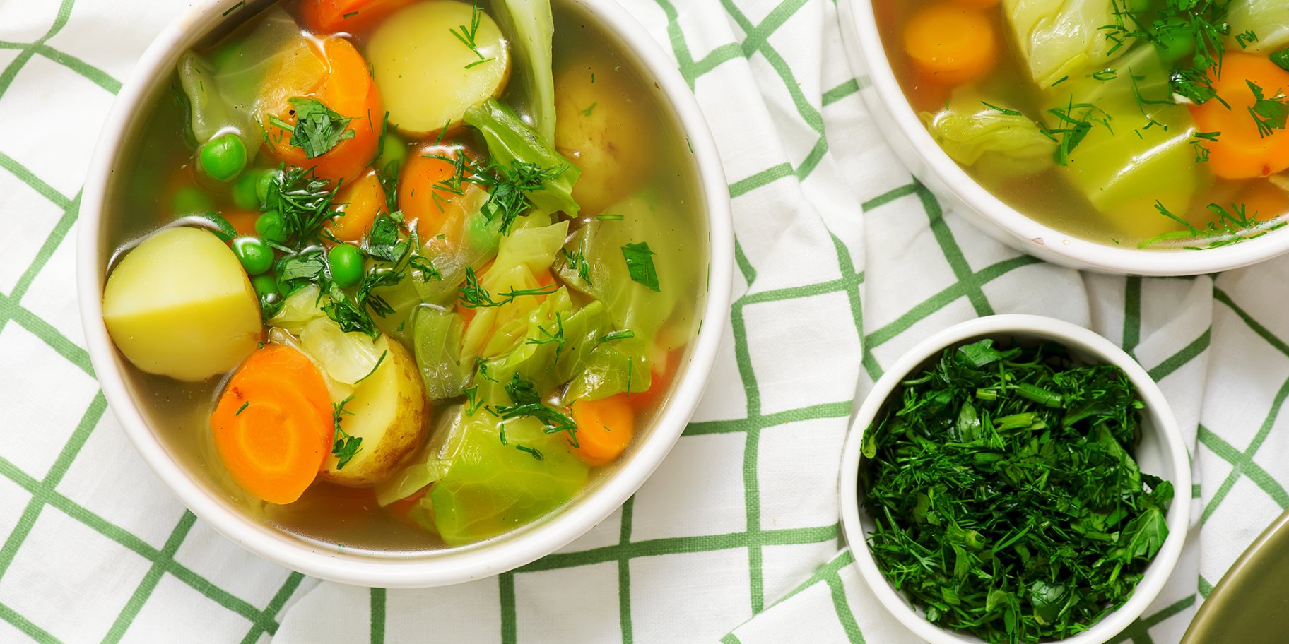 Суп з молодих овочів
