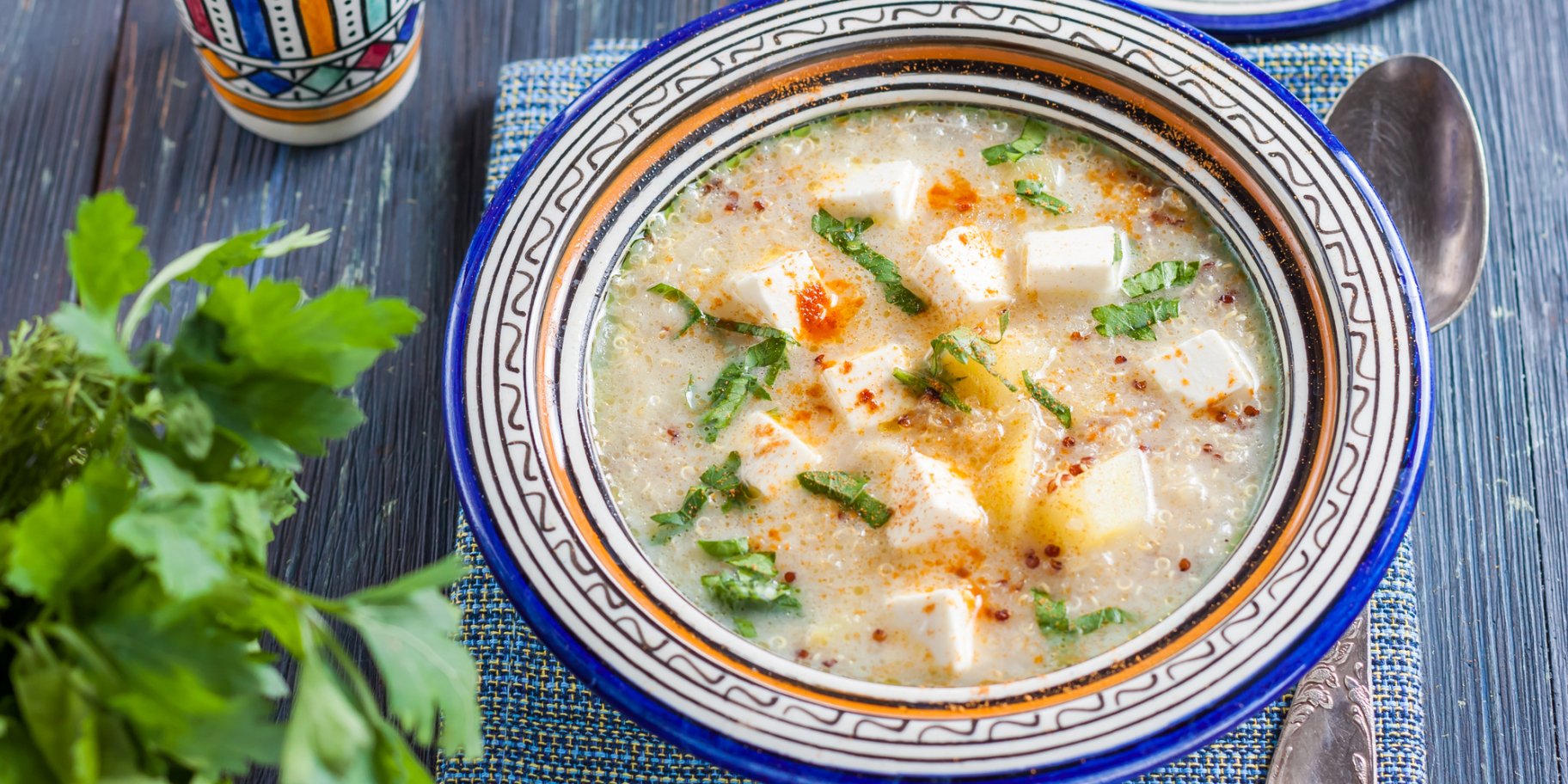 Суп з цвітною капустою і фетою