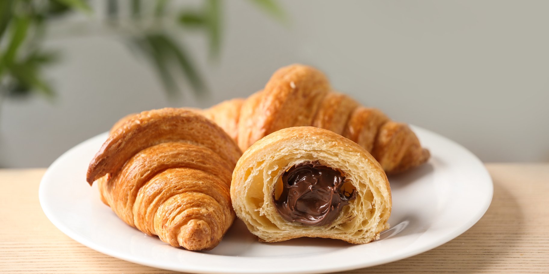 Круасани із шоколадом